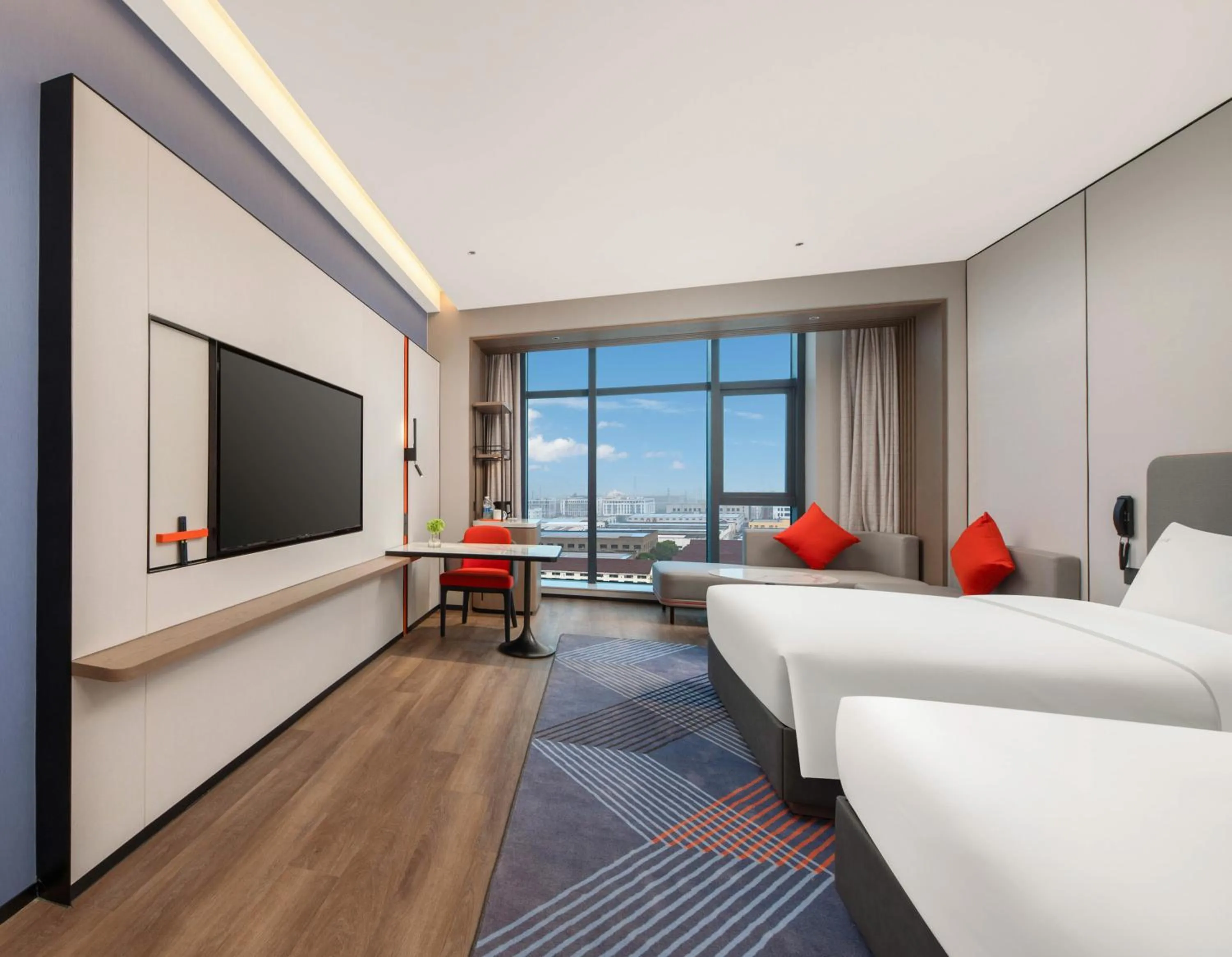 Photo of the whole room, Bed in Holiday Inn Express Wuxi Xishan by IHG