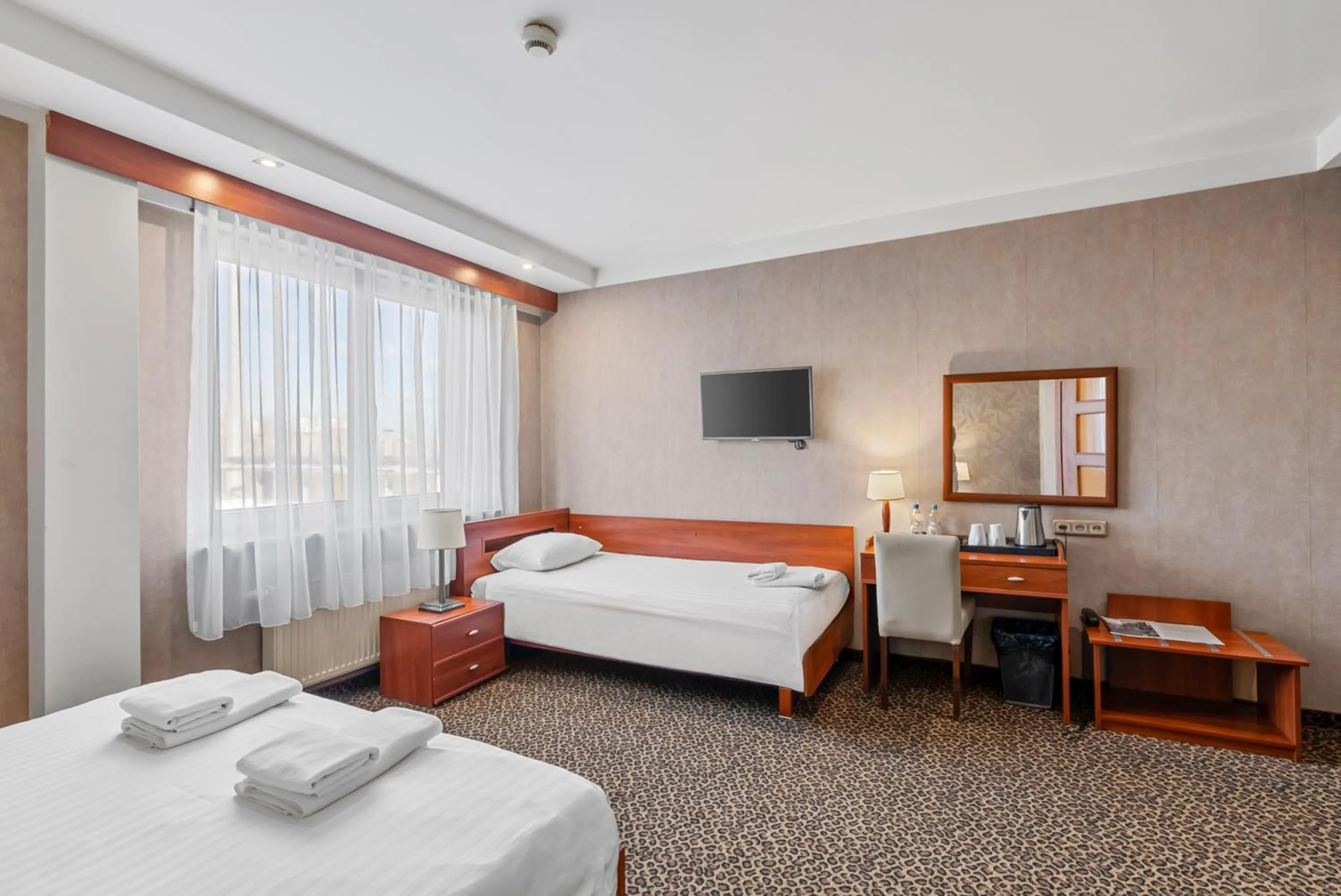 Bed in Hotel Diament Vacanza Katowice - Siemianowice