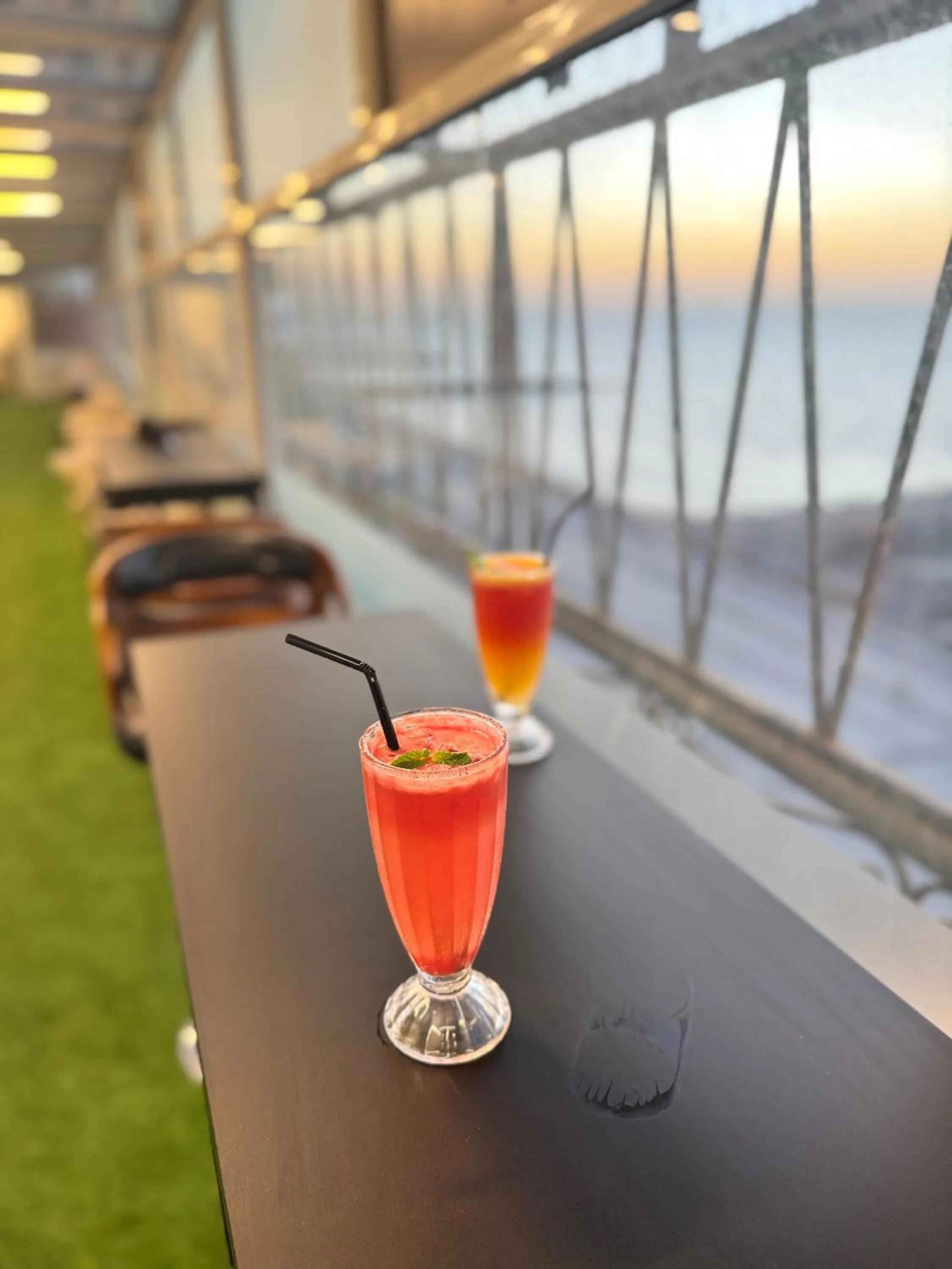 Restaurant/places to eat in Claridge Star Hotel