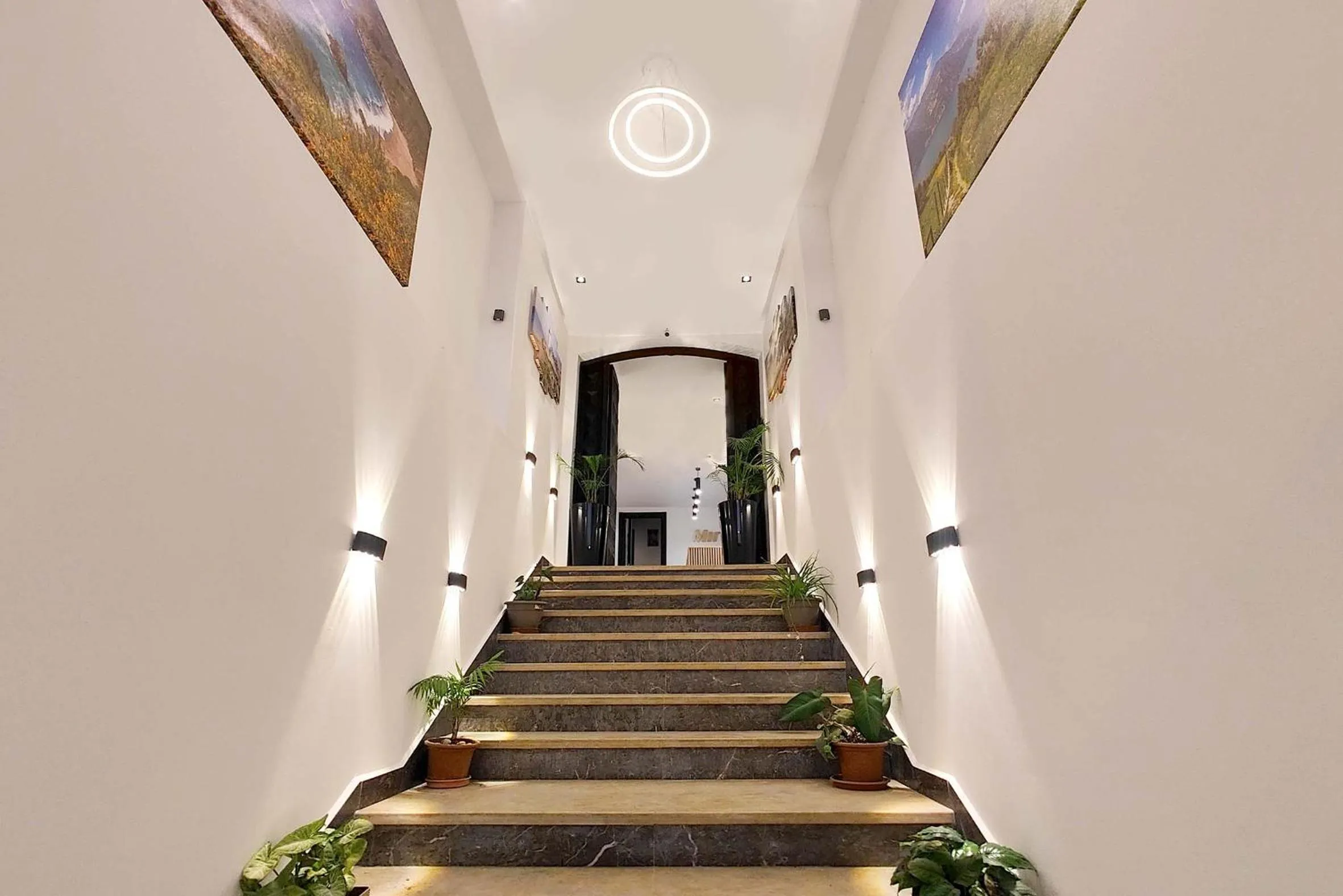 Facade/entrance in Villa Mirasol Hotel