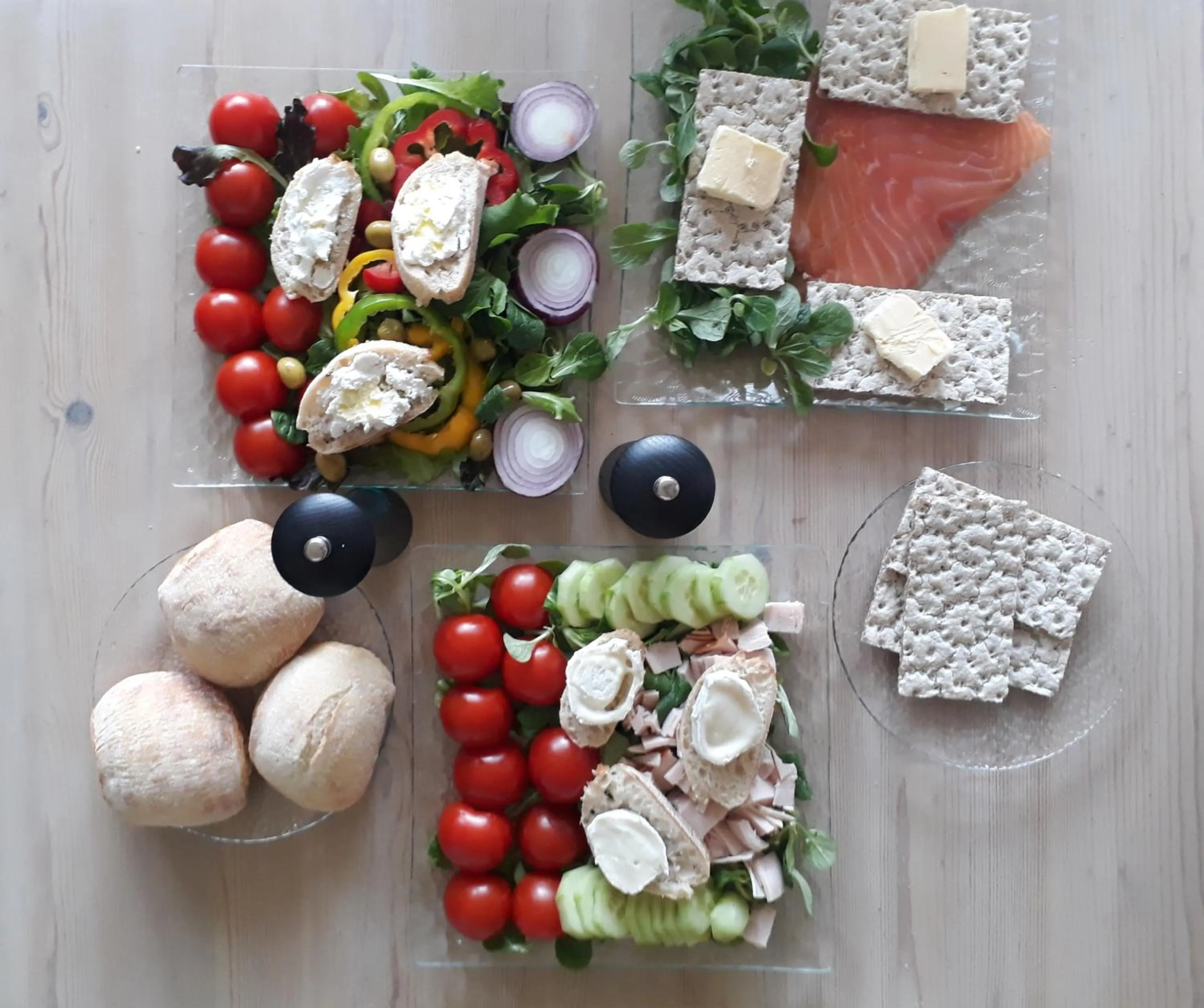 Dining area in La Maison Bleue de Roubaix