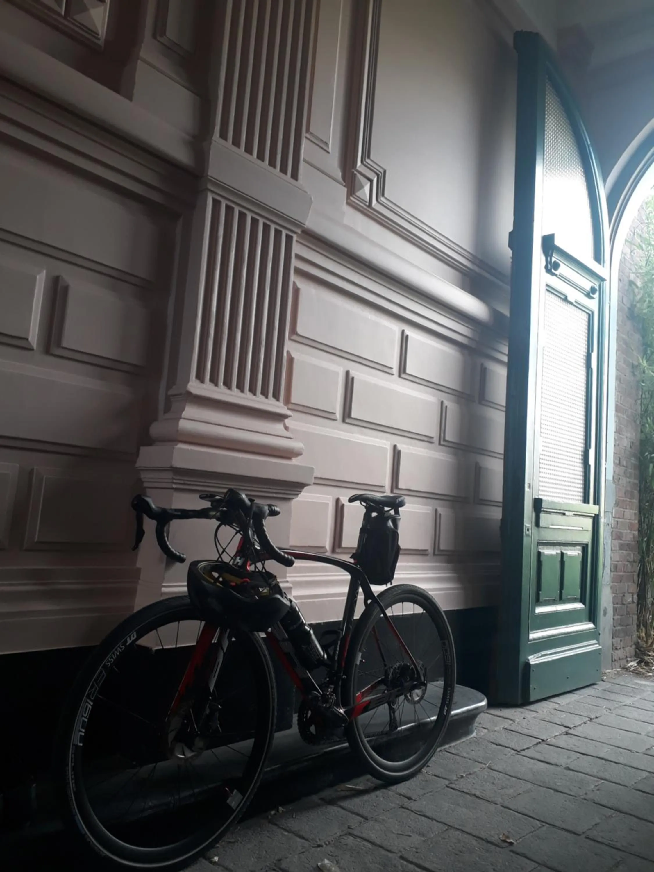 Lobby or reception in La Maison Bleue de Roubaix
