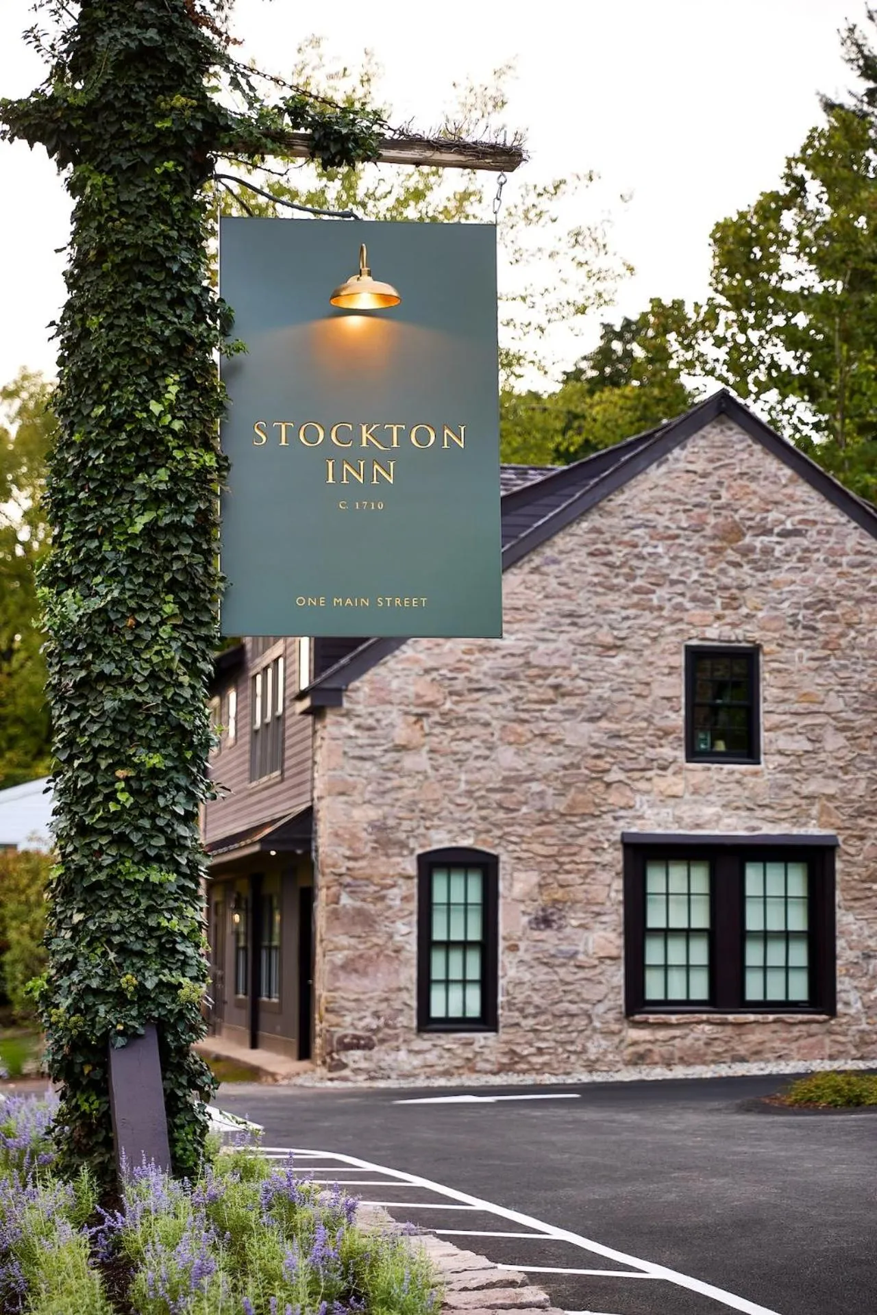 Property building in Stockton Inn