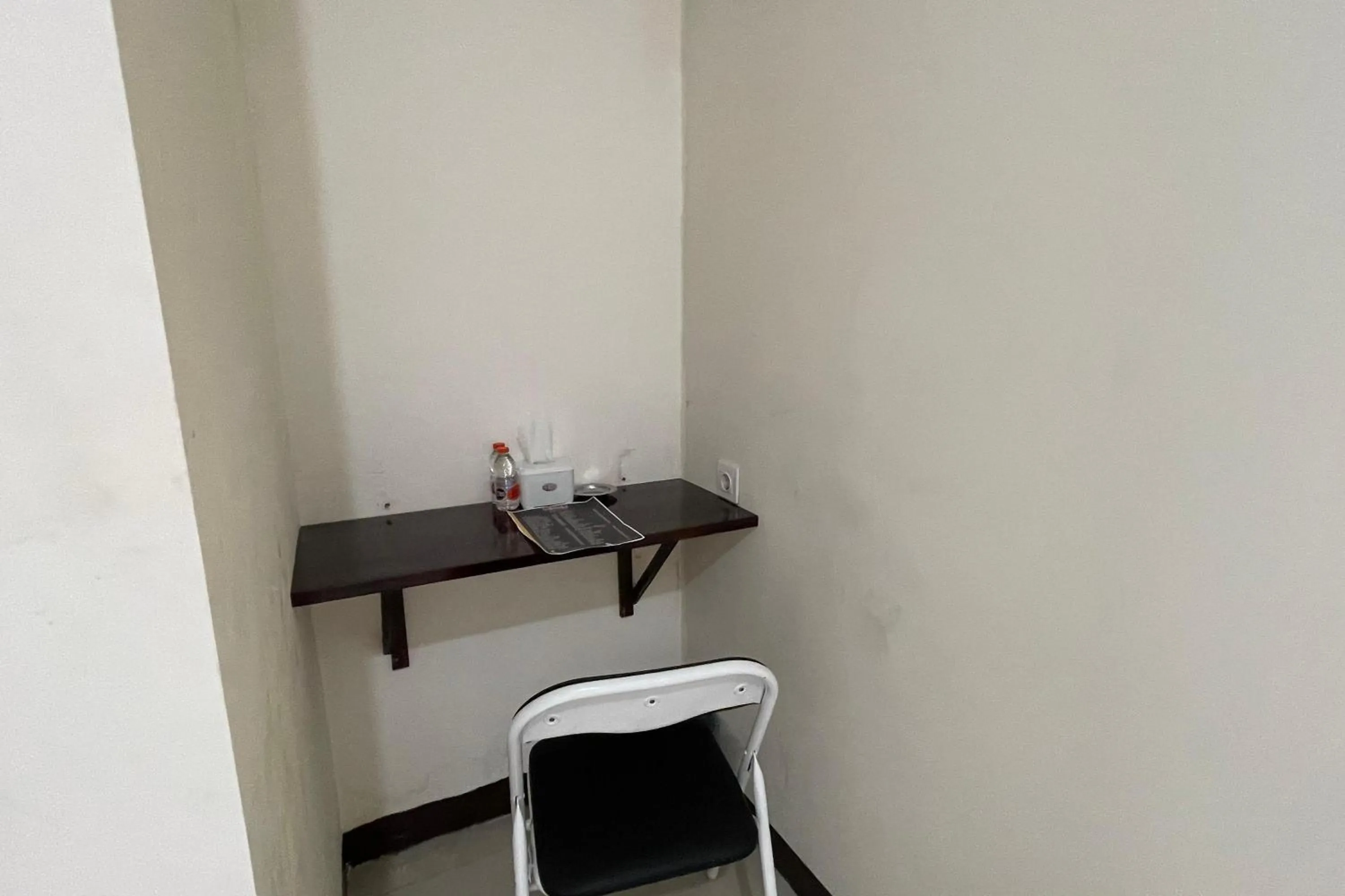 Bedroom in Kadina 19 Avenue