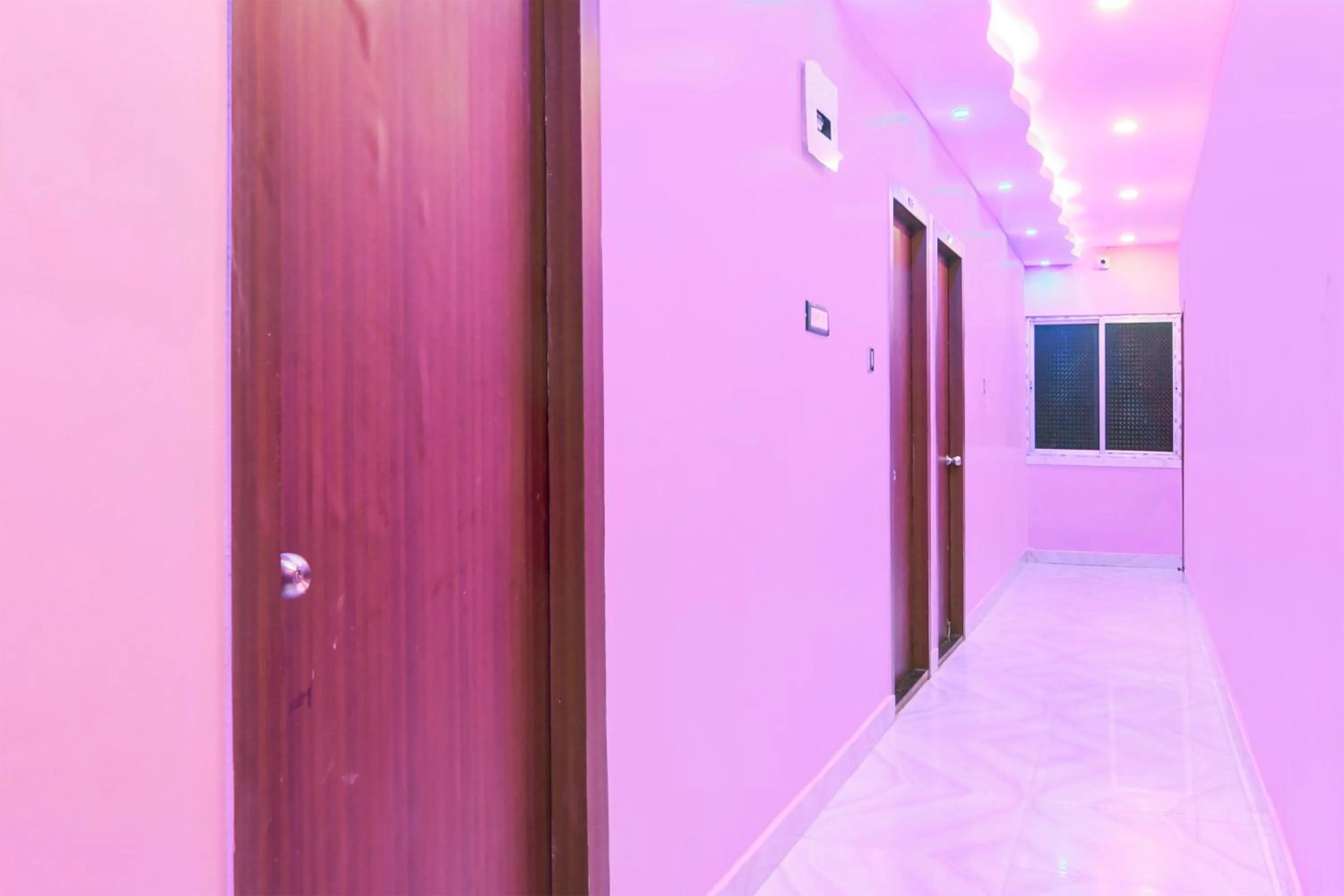 Lobby or reception in Hotel O Golden Queen