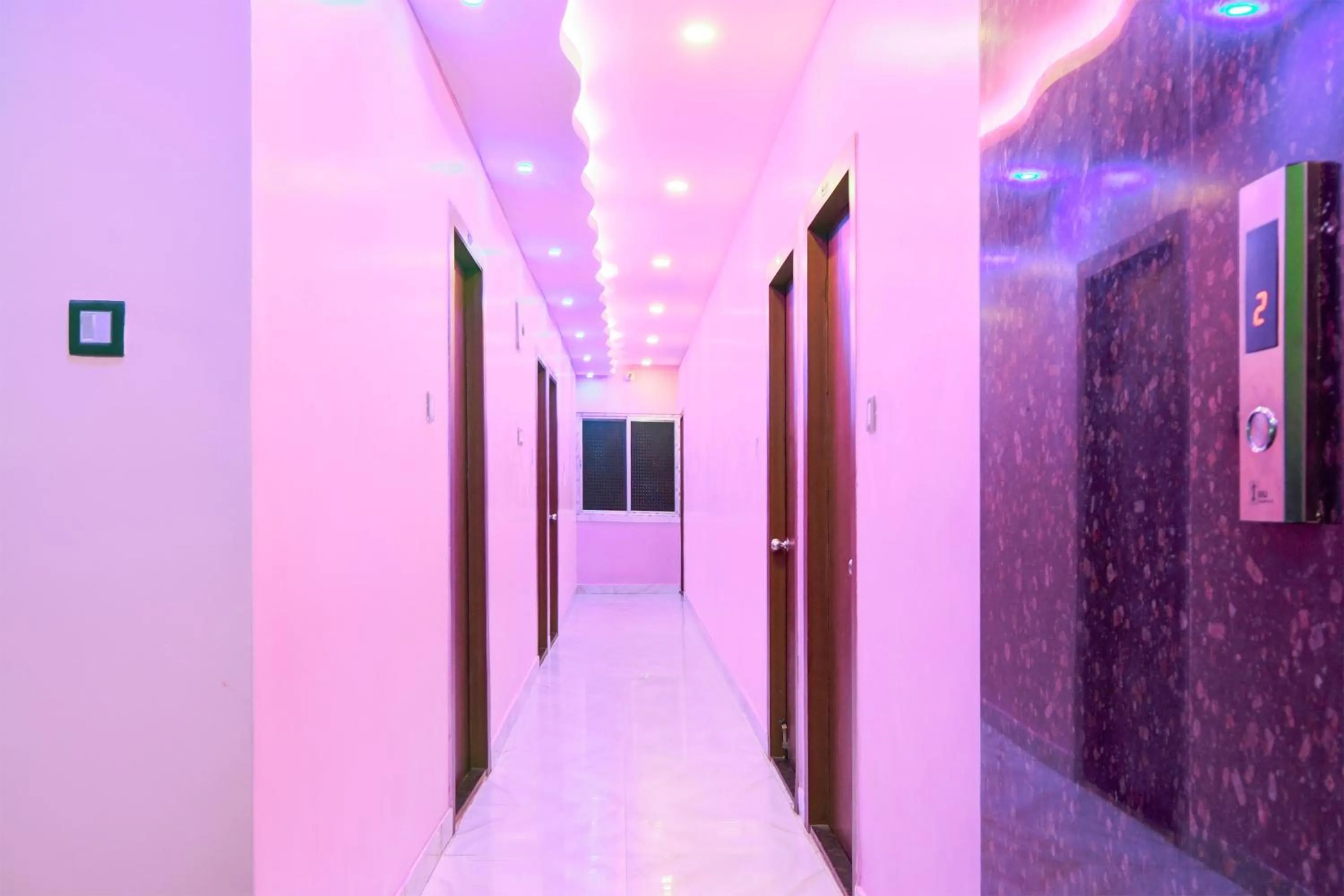 Lobby or reception in Hotel O Golden Queen