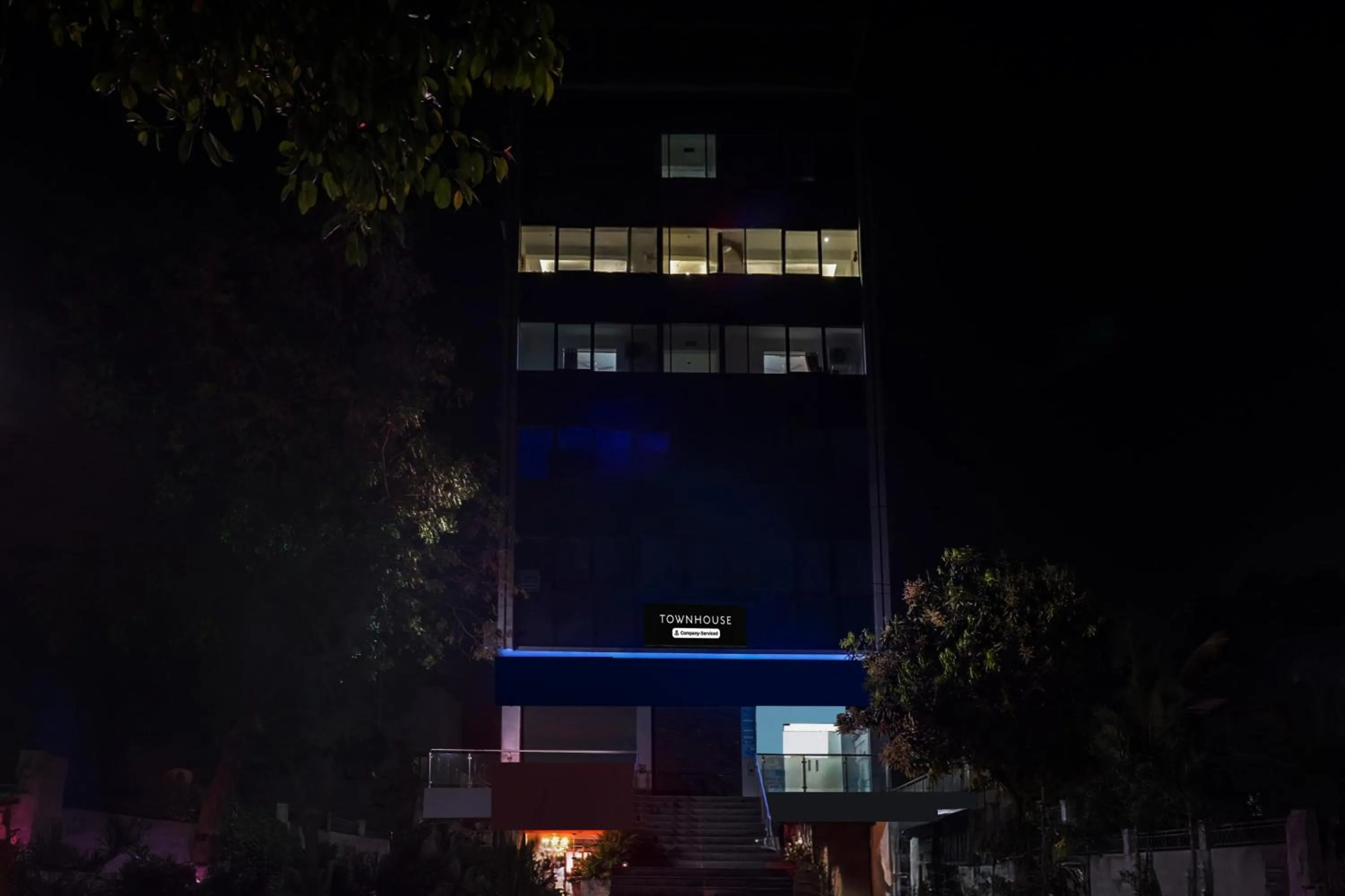 Facade/entrance in Super Townhouse Lohegaon Near Pune Airport formerly Landmark Regency