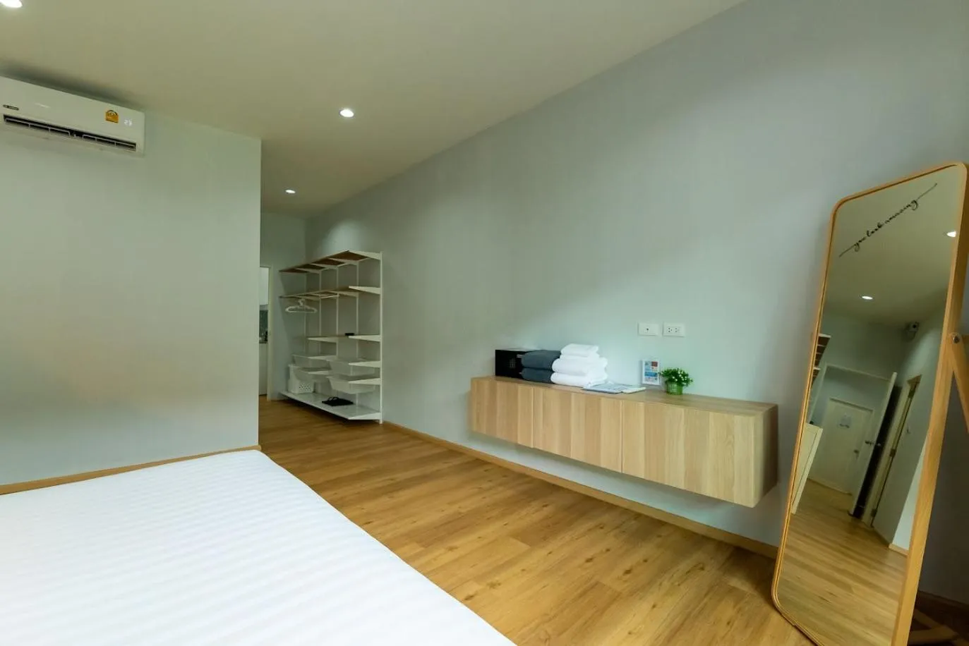 Bed in Xen Pool Access