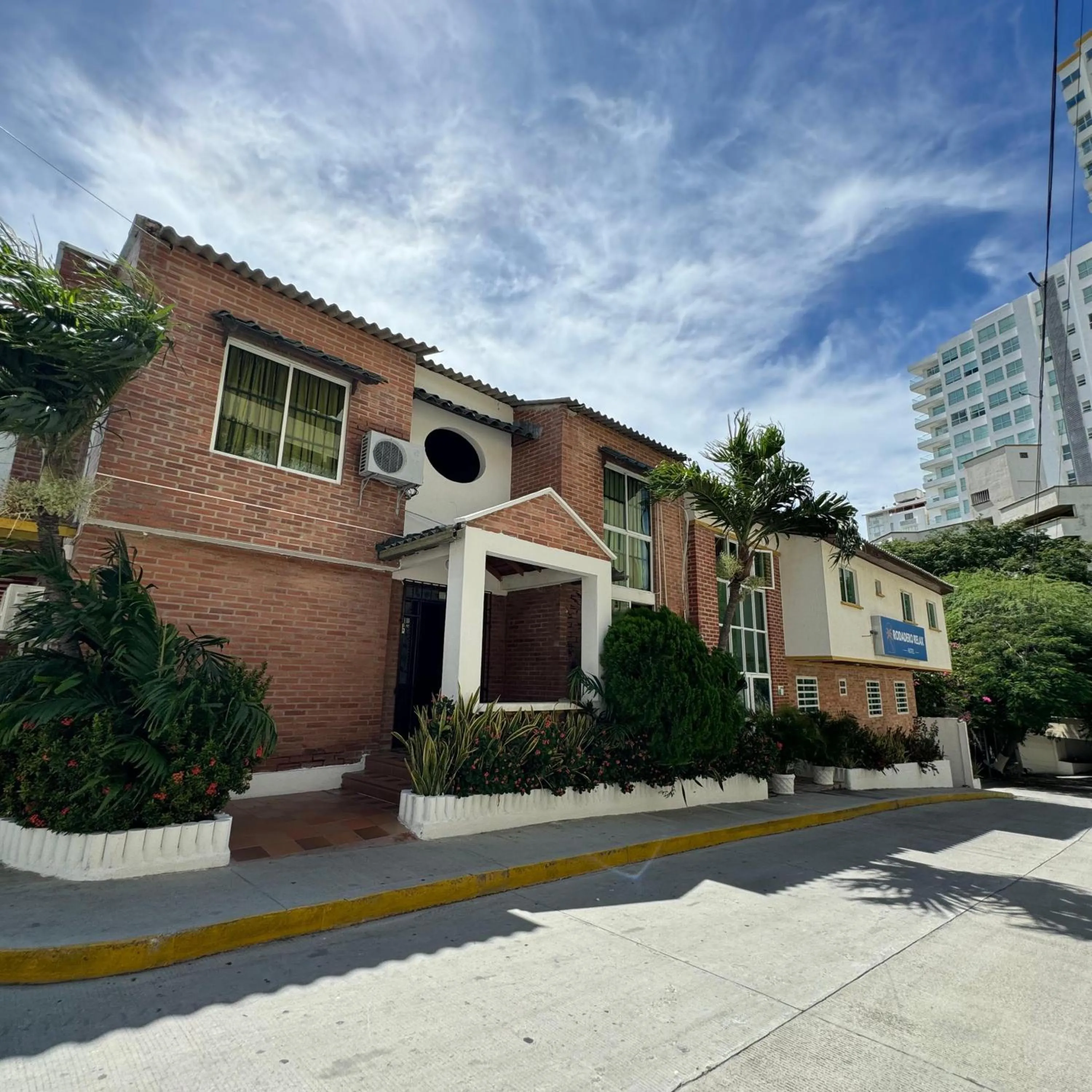 Facade/entrance in Hotel Rodadero Relax