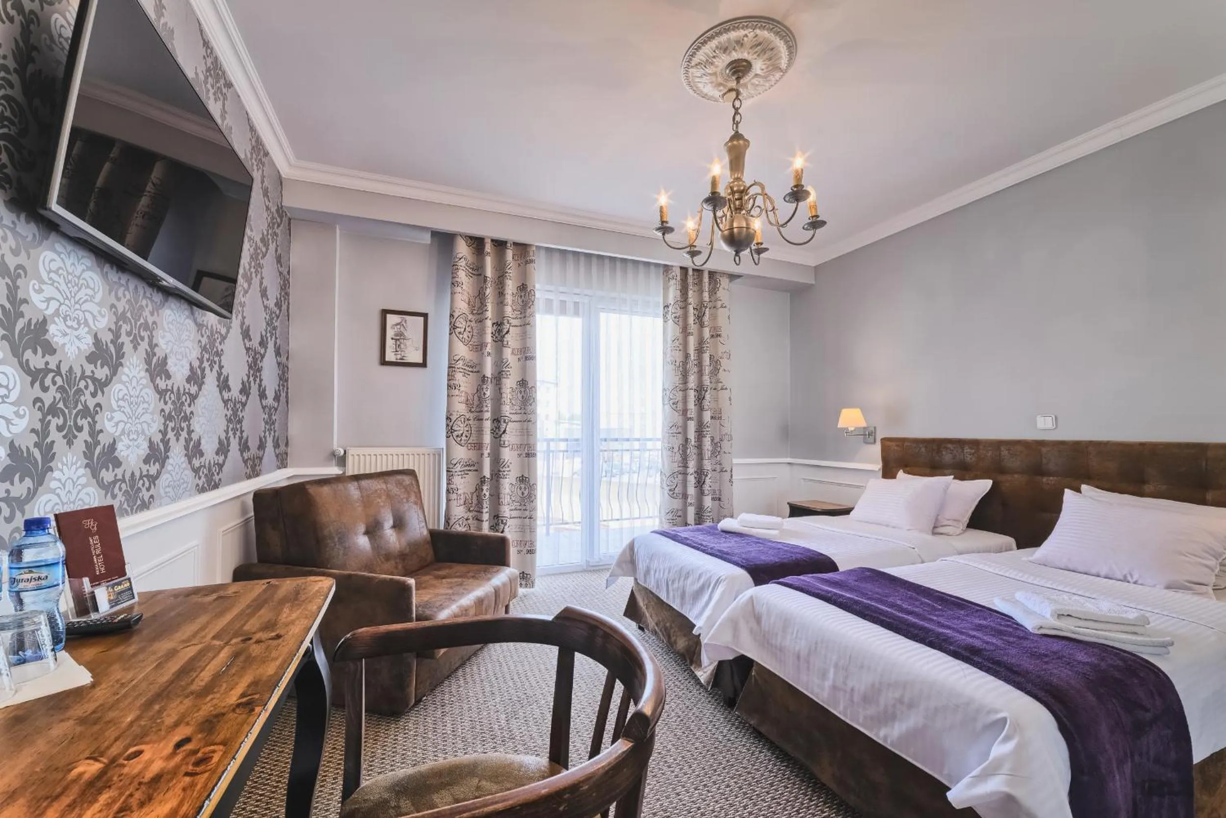 Bedroom, Bed in Grand Częstochowa