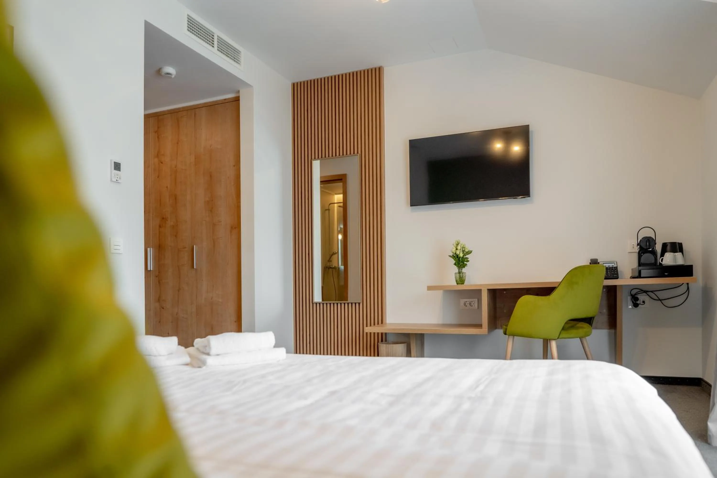 Bed in No Pardon Hotel