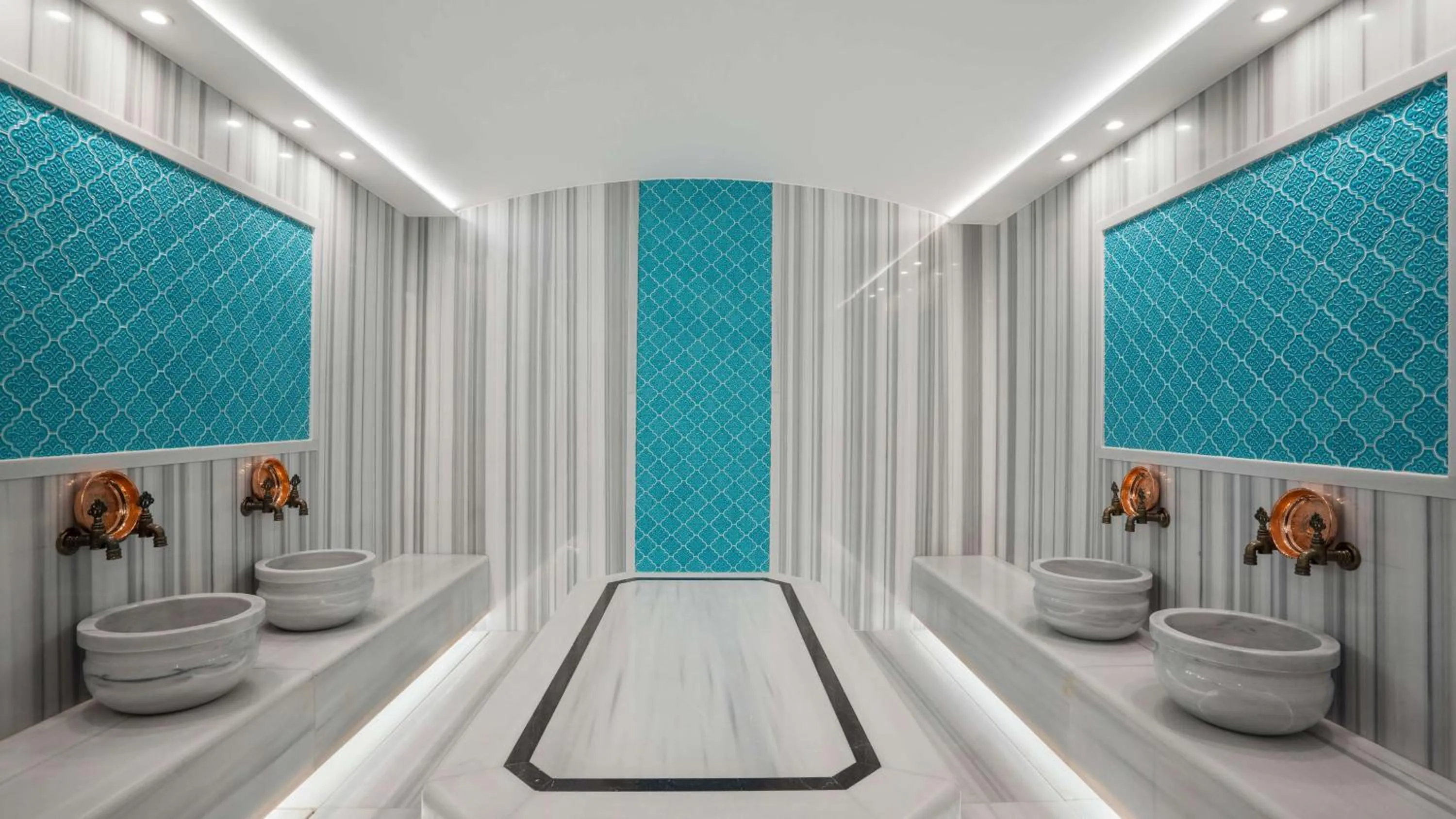 Spa and wellness centre/facilities in Radisson Hotel Istanbul Merter