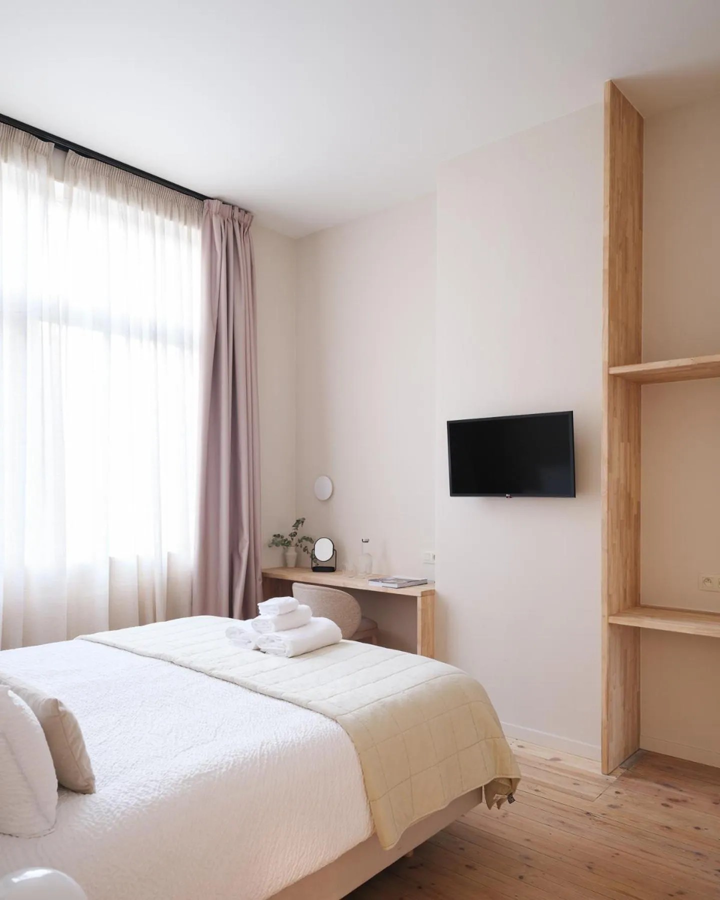 Bed in Lits de Lo - Boutique Rooms