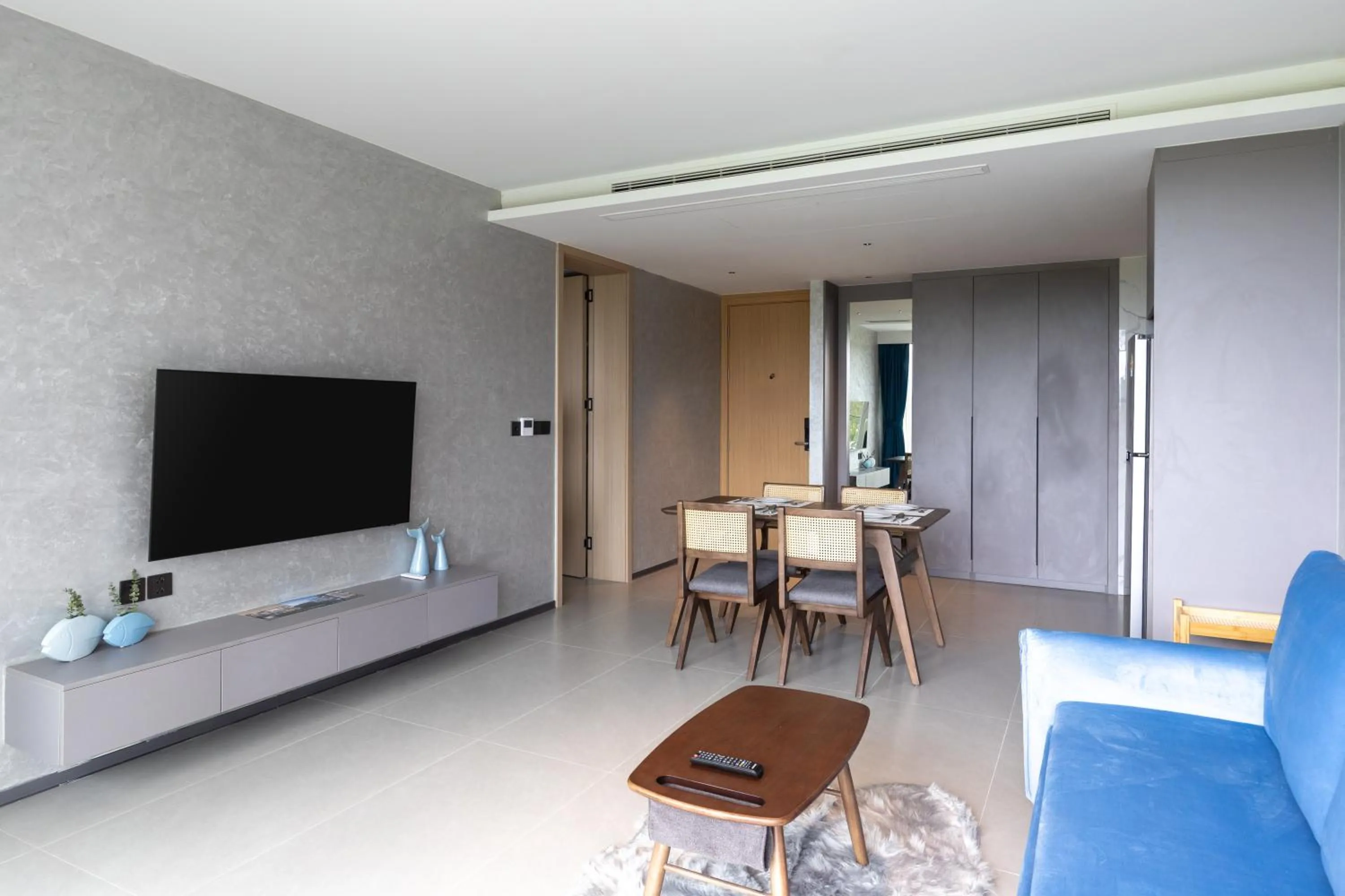 Communal lounge/ TV room in Kora Beach Resort Phuket