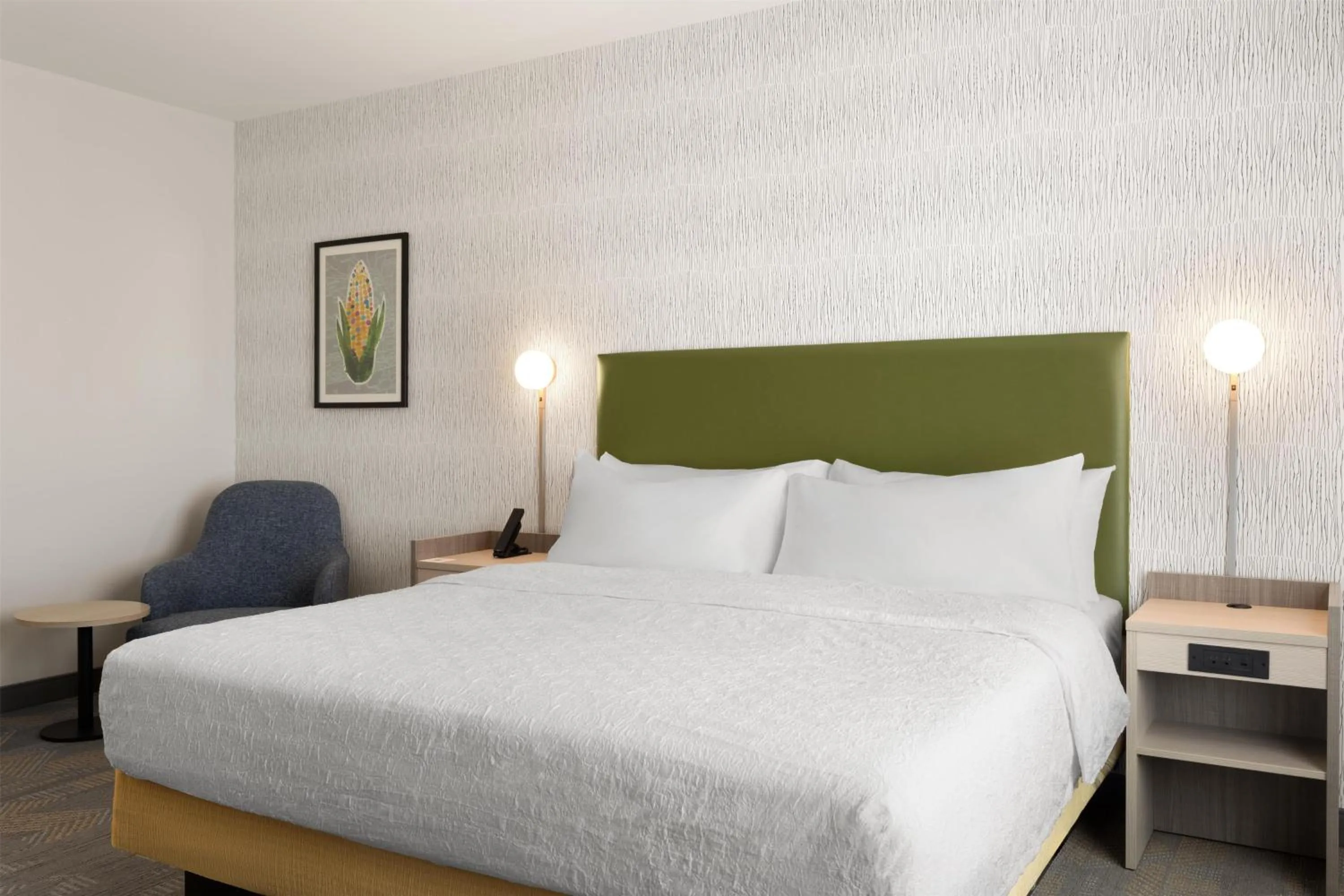 Bed in Home2 Suites By Hilton Kearney