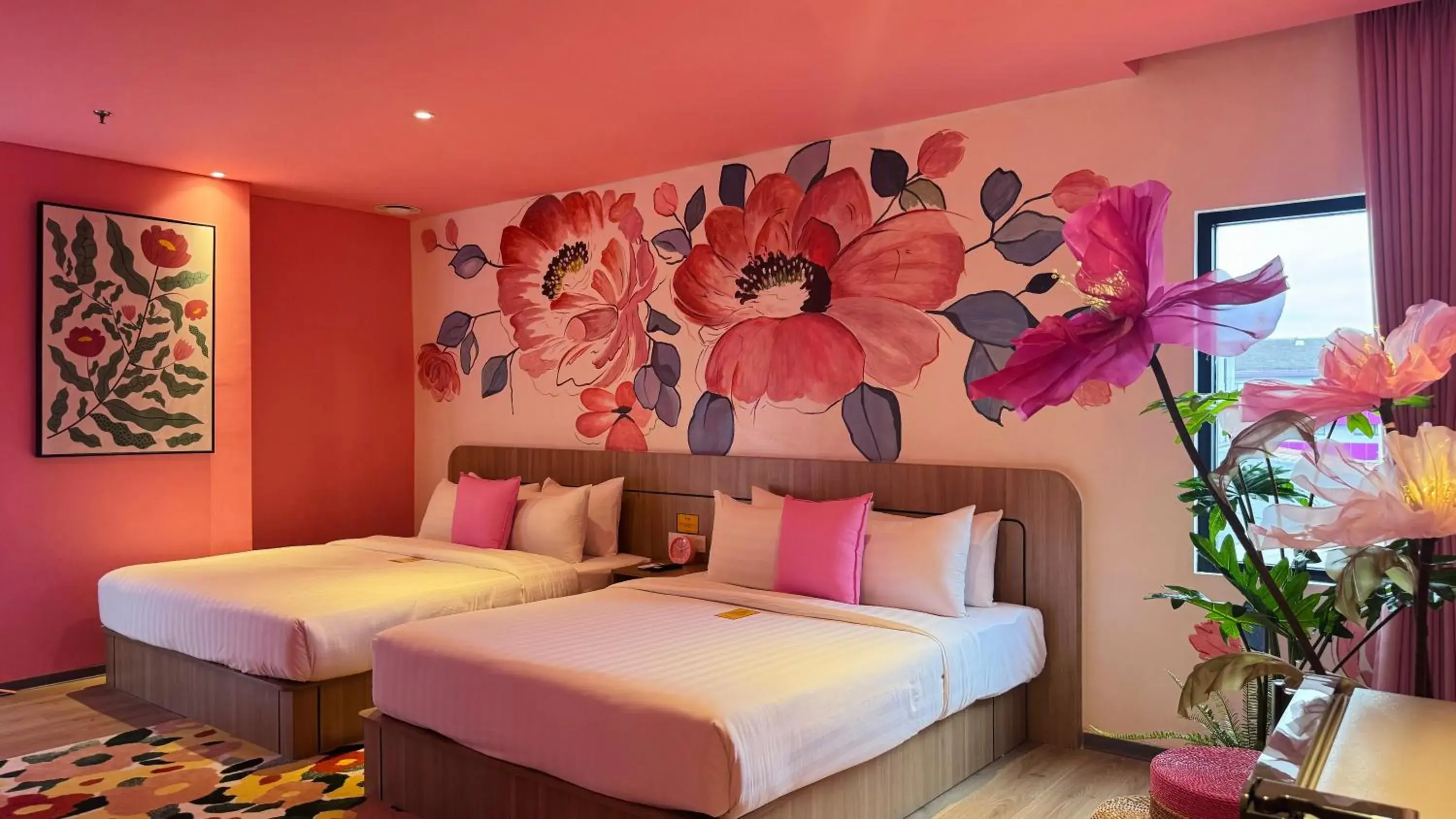 Thematic Room for 4 in Yellow Bee Resort Cililitan Thematic Room for 4 in Yellow Bee Resort Cililitan