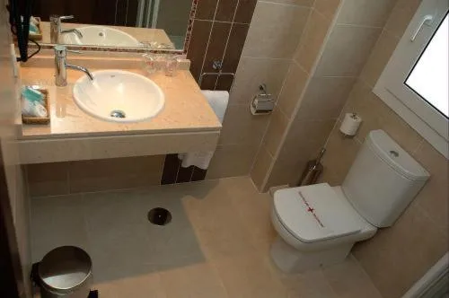 Bathroom in Hostal Los Coronales