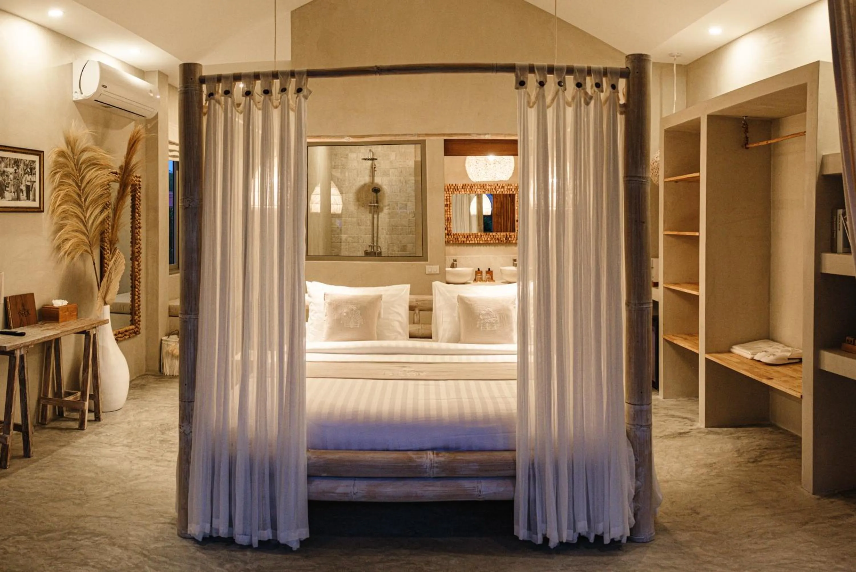 Bed in The Deck Cottages Samui