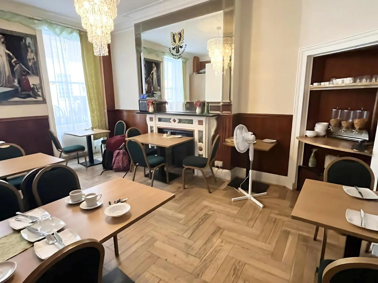 Coffee/tea facilities in The Marker Hotel