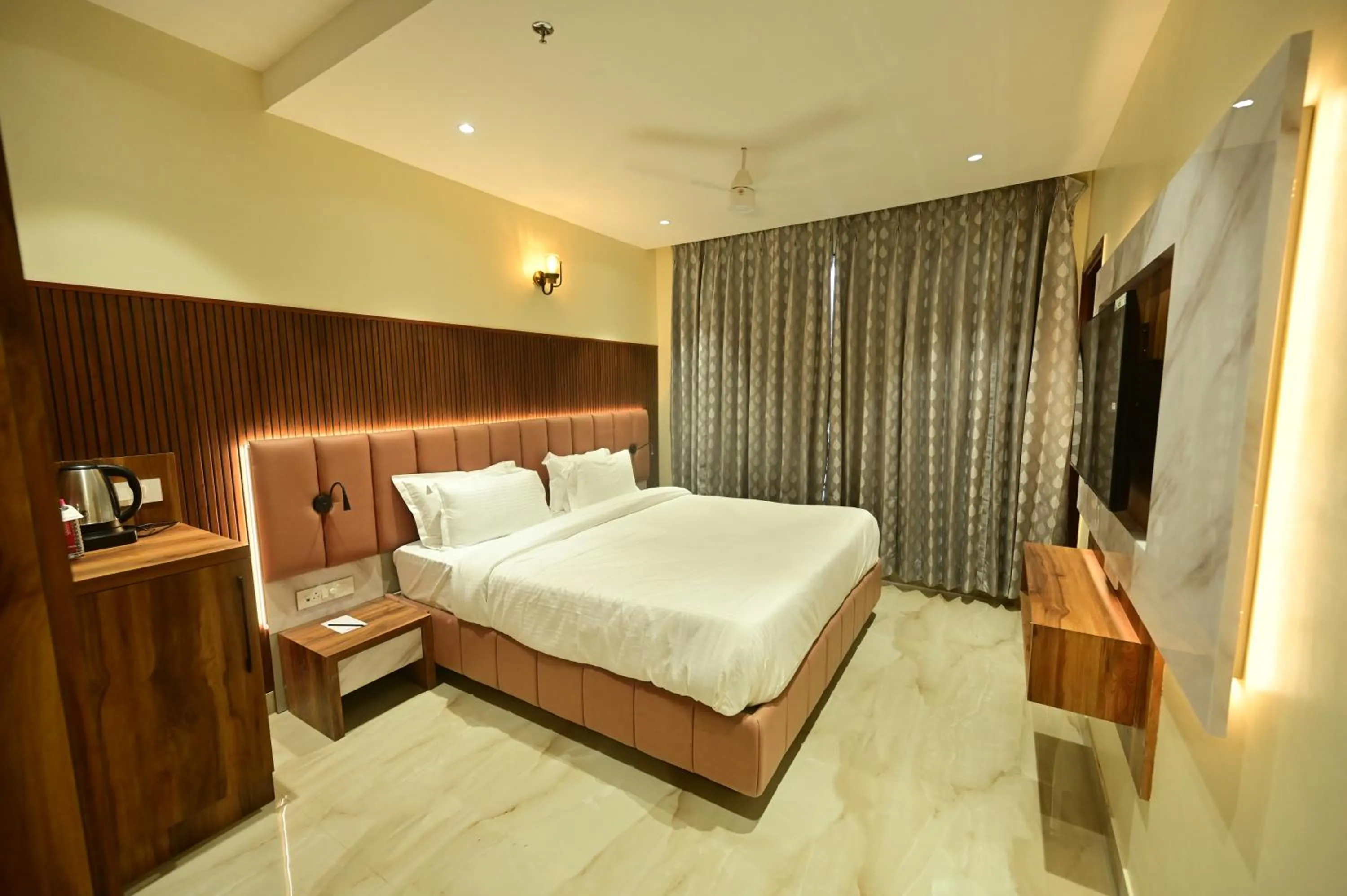 Photo of the whole room, Bed in Hotel Vishwam Residency