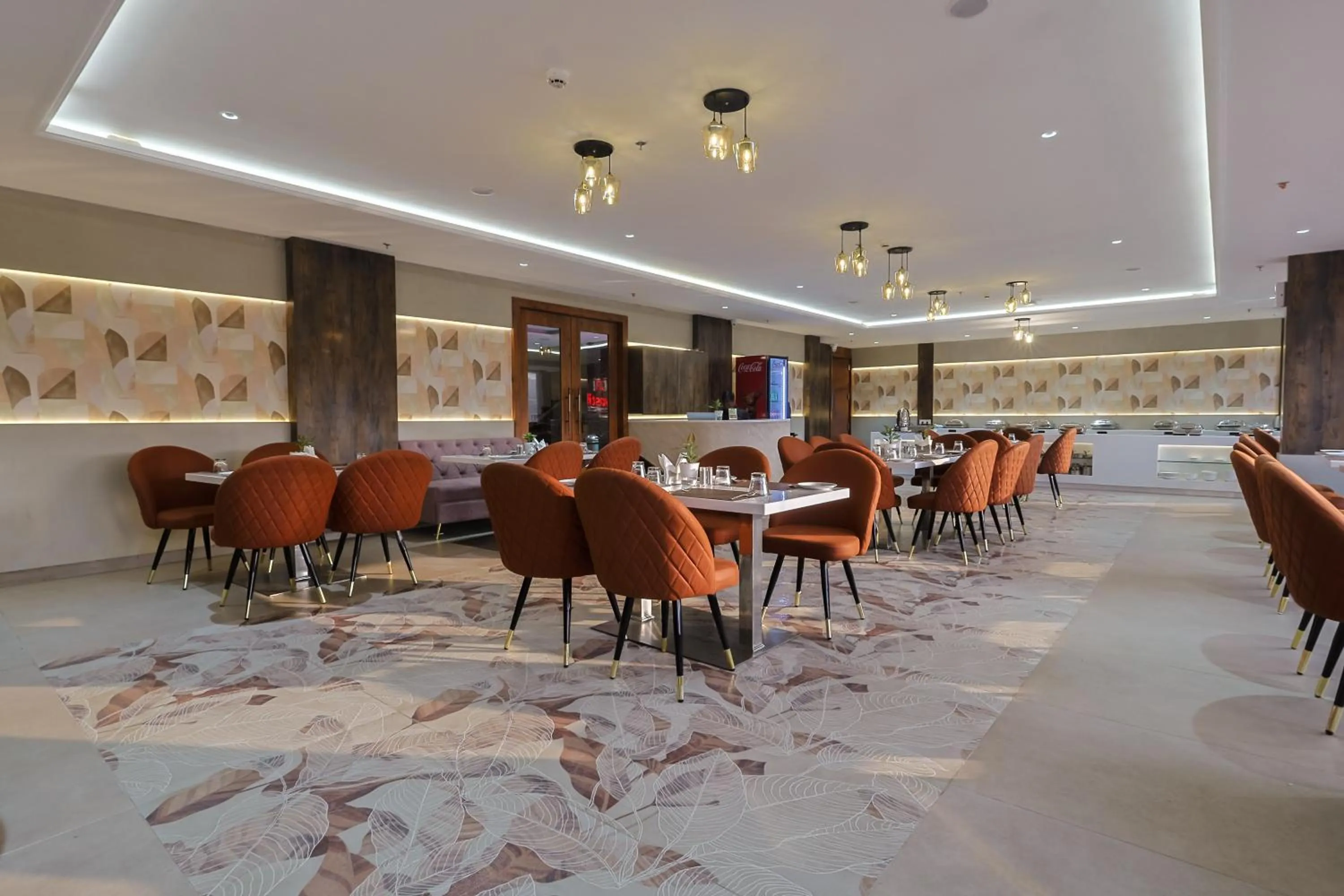 Restaurant/places to eat in Hotel Vishwam Residency