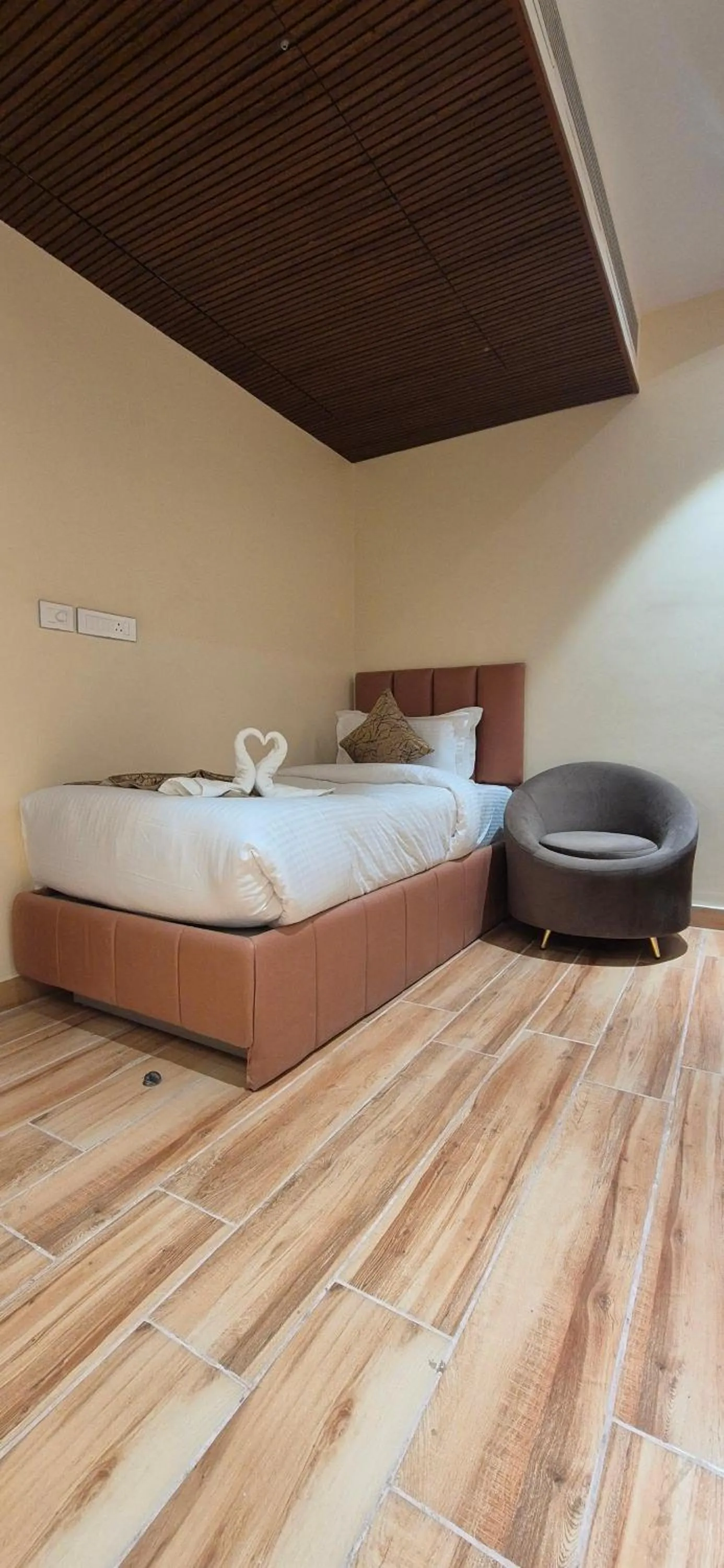 Bed in Hotel Vishwam Residency