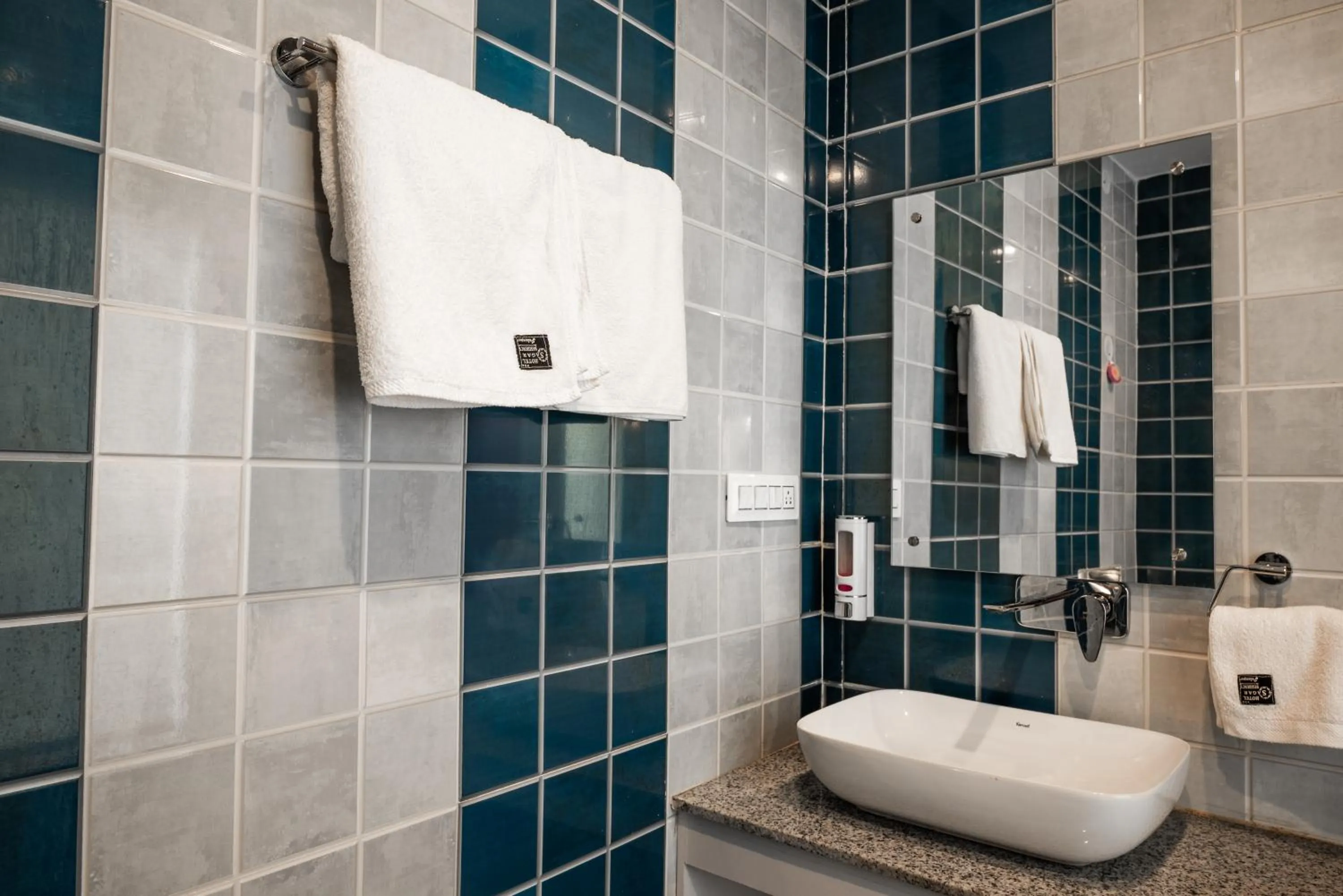 Hotel Sagar Residency - Best Mountain View Hotel in Palampur