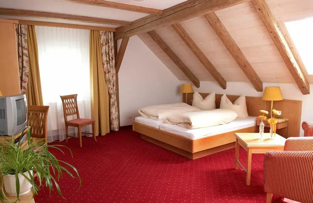 Superior Family Room - single occupancy in Gasthaus zur Post Superior Family Room - single occupancy in Gasthaus zur Post