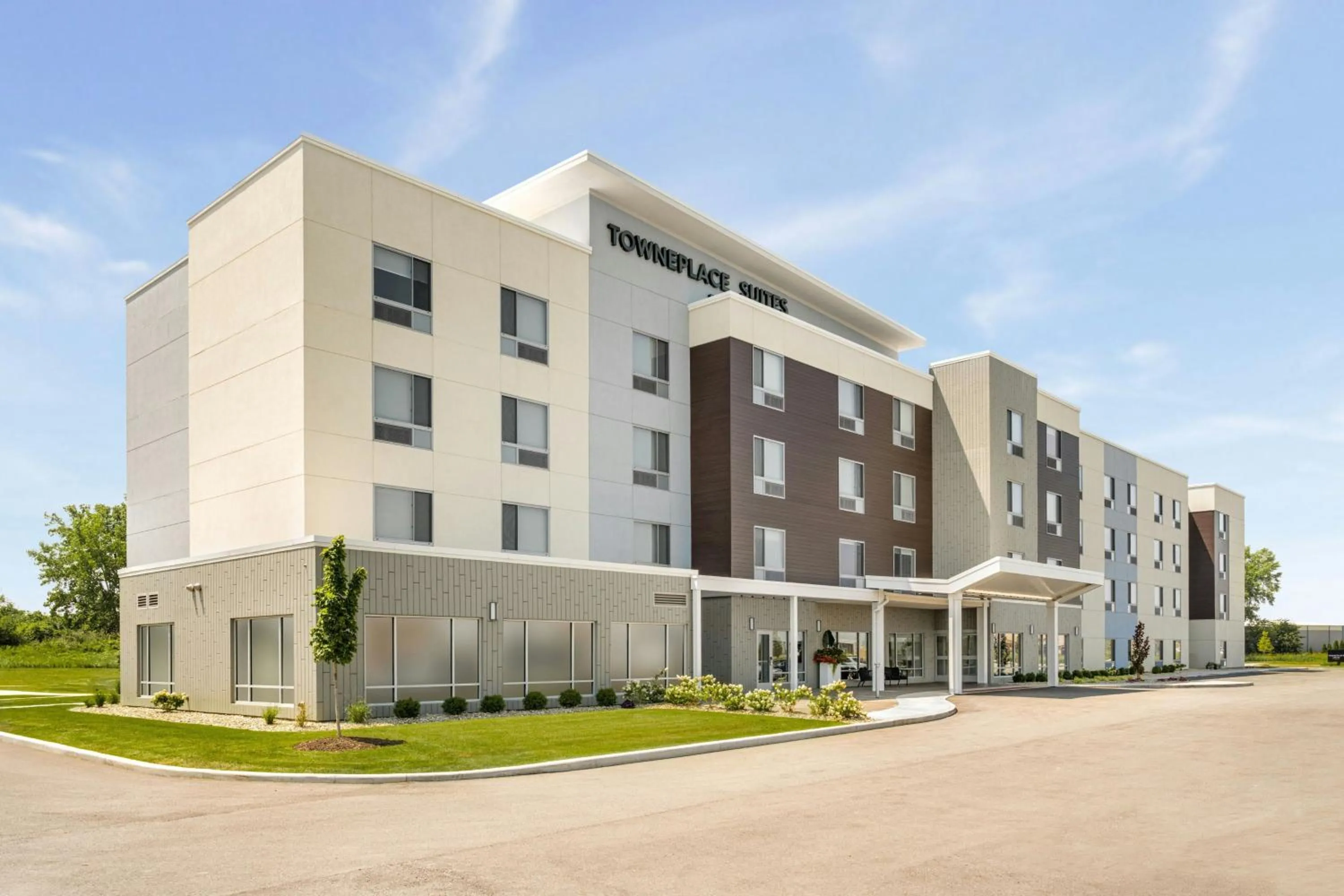 Property building in TownePlace Suites by Marriott Crown Point