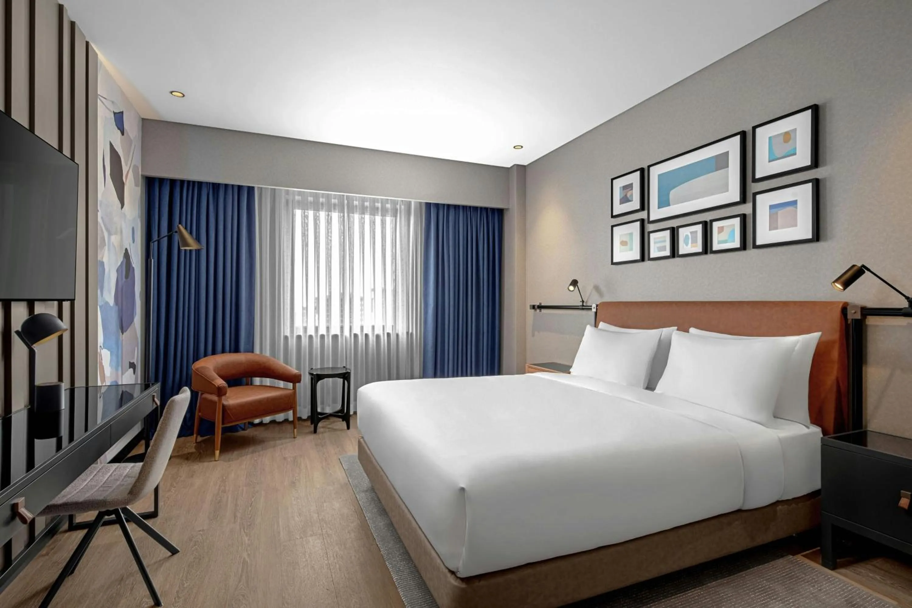 Photo of the whole room, Bed in Four Points by Sheraton Istanbul Pendik