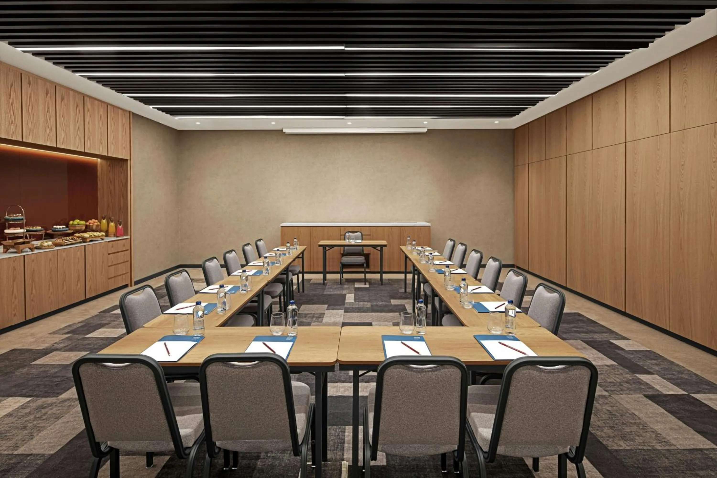 Meeting/conference room in Four Points by Sheraton Istanbul Pendik