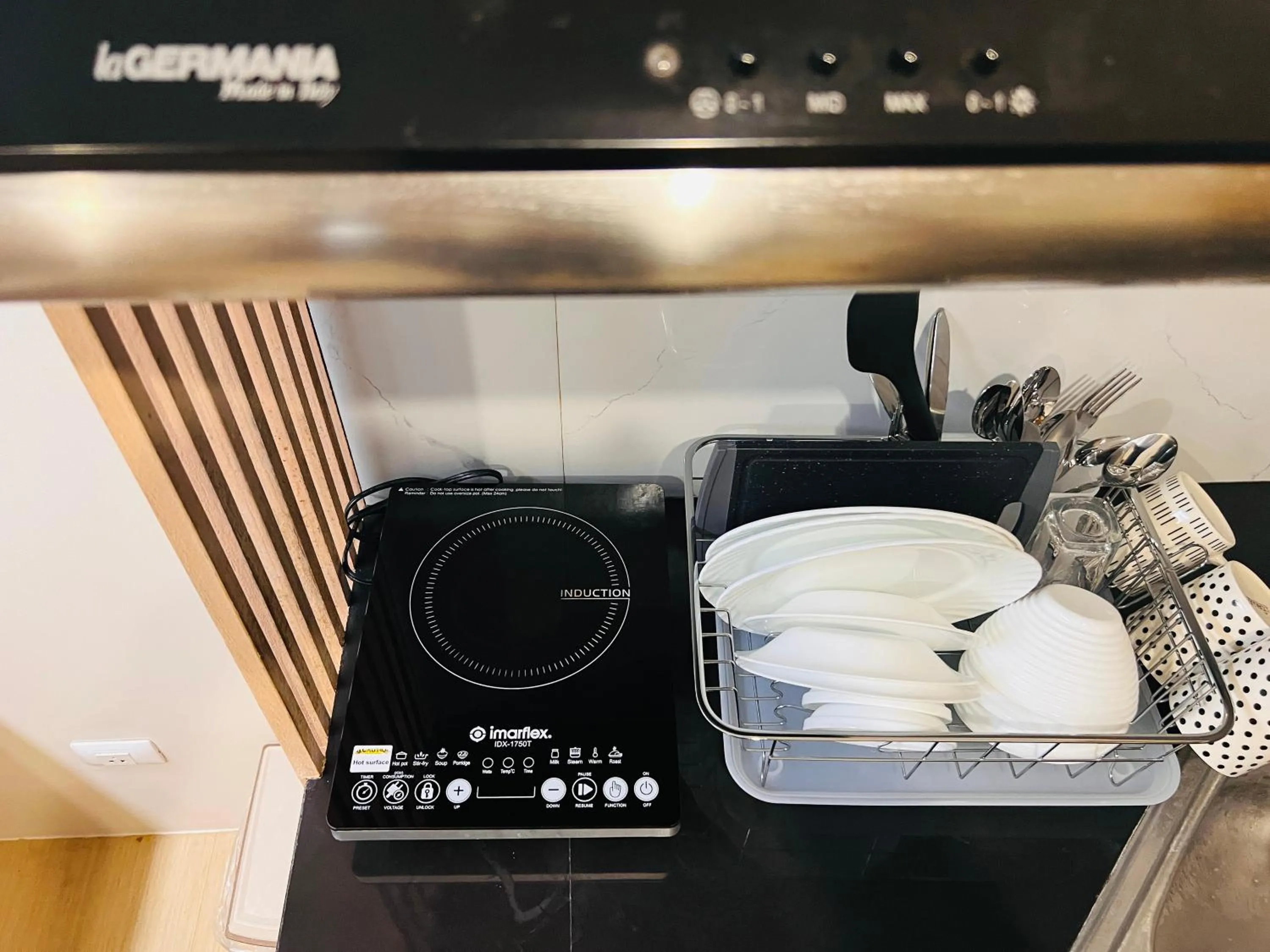 Kitchen or kitchenette in Avida Towers Atria