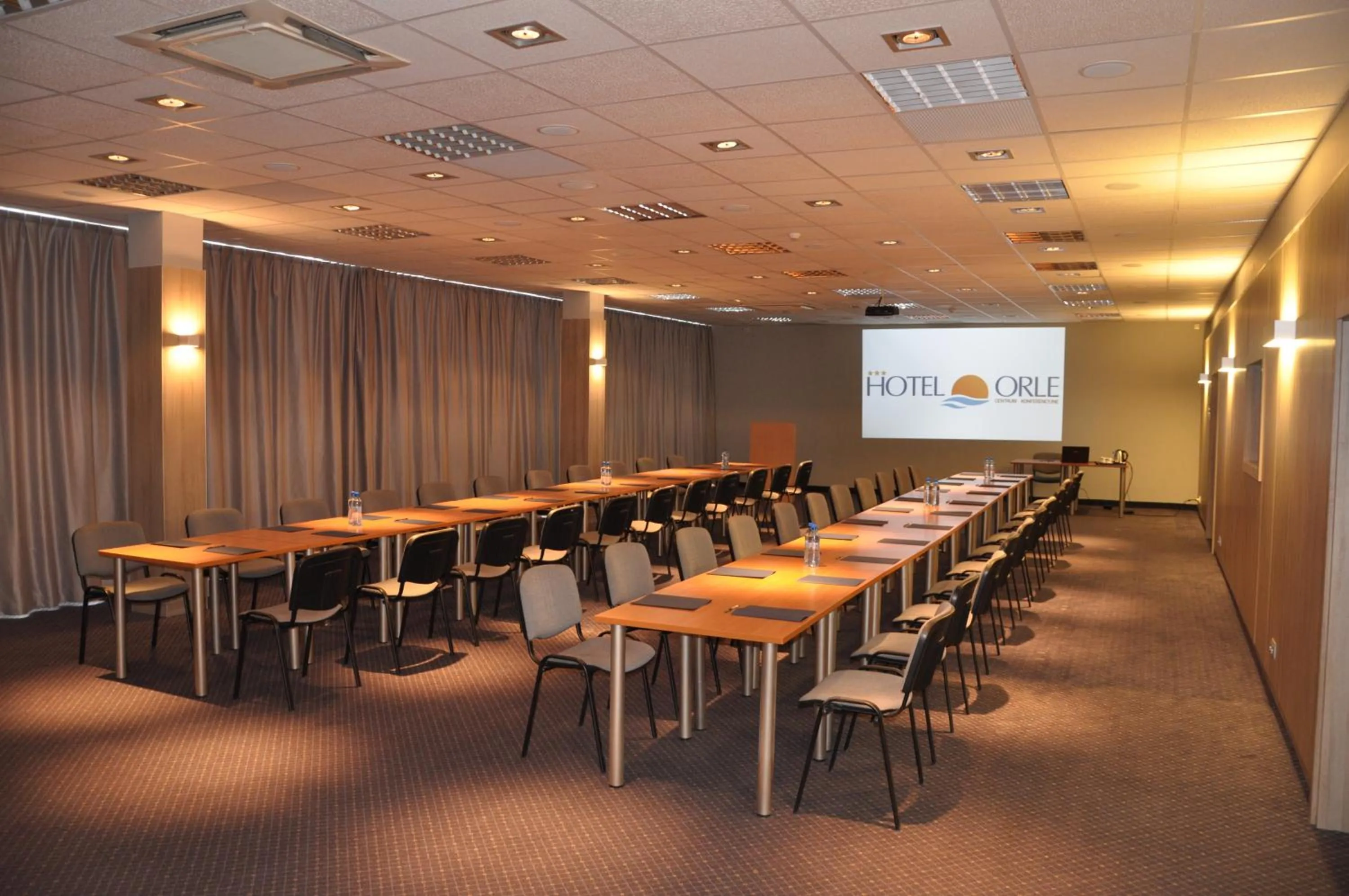 Business facilities in Hotel Orle
