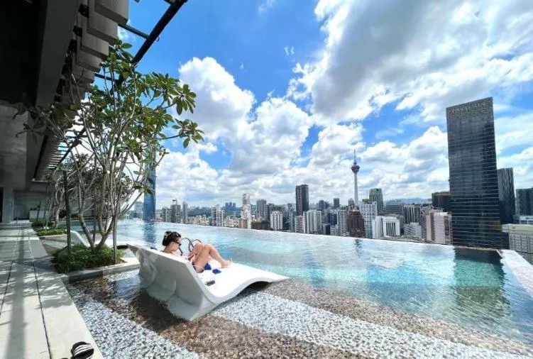 Day in The Axon Apartment Bukit Bintang