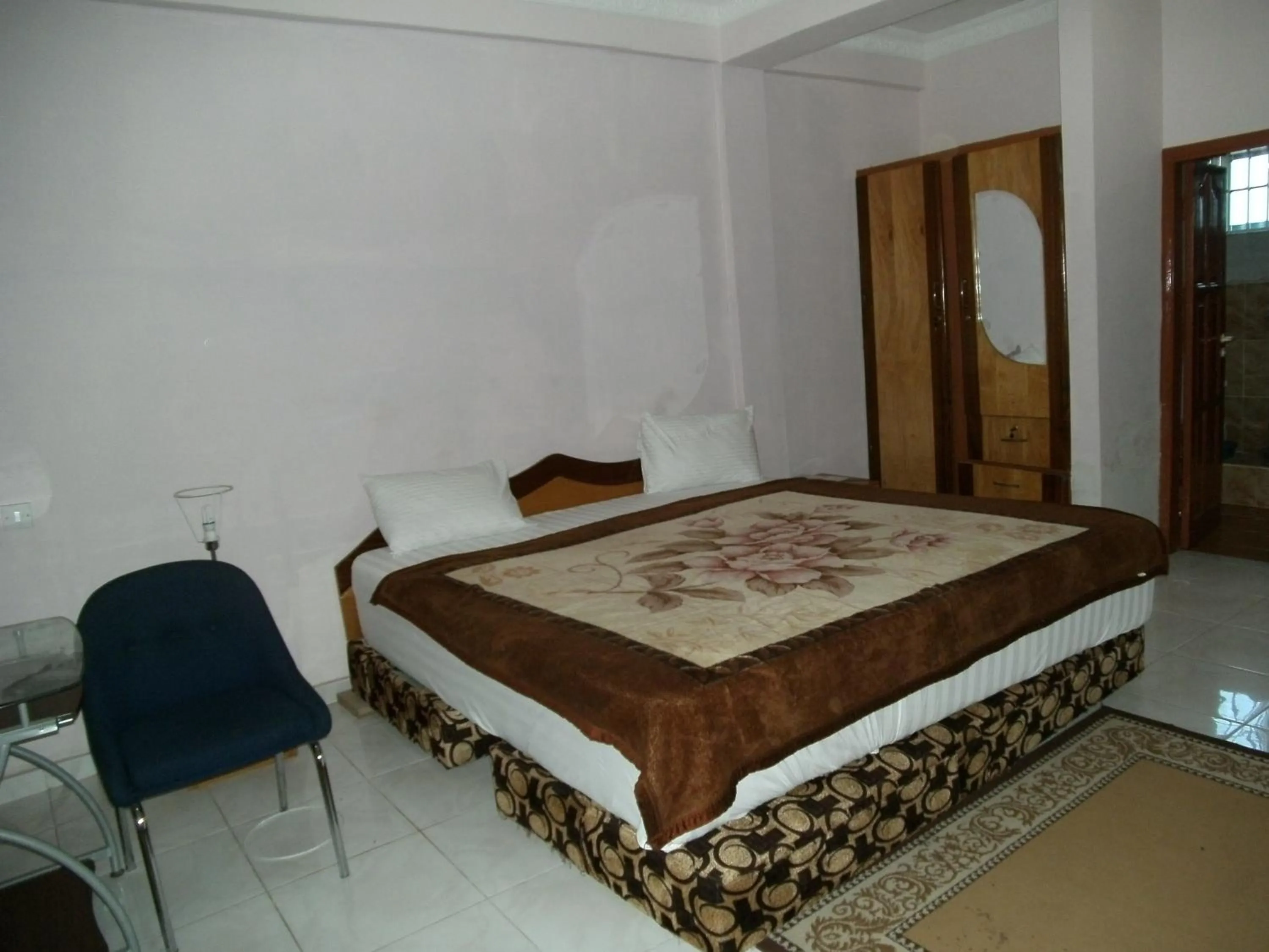 Photo of the whole room, Bed in Pemicsa Hotel Accra