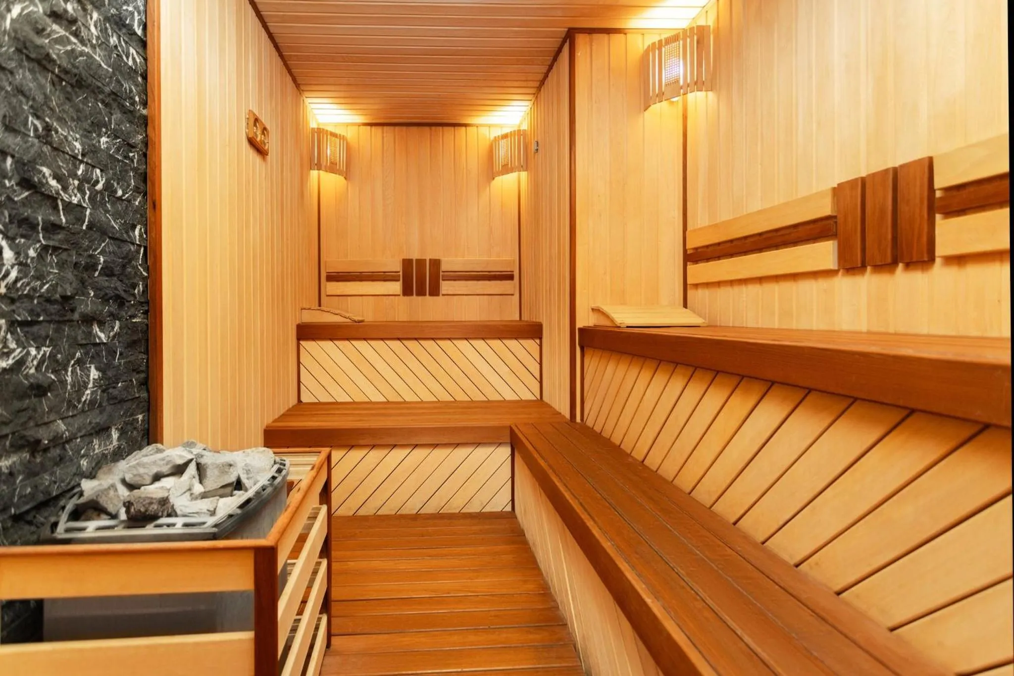 Area and facilities in Holiday Inn Baku by IHG