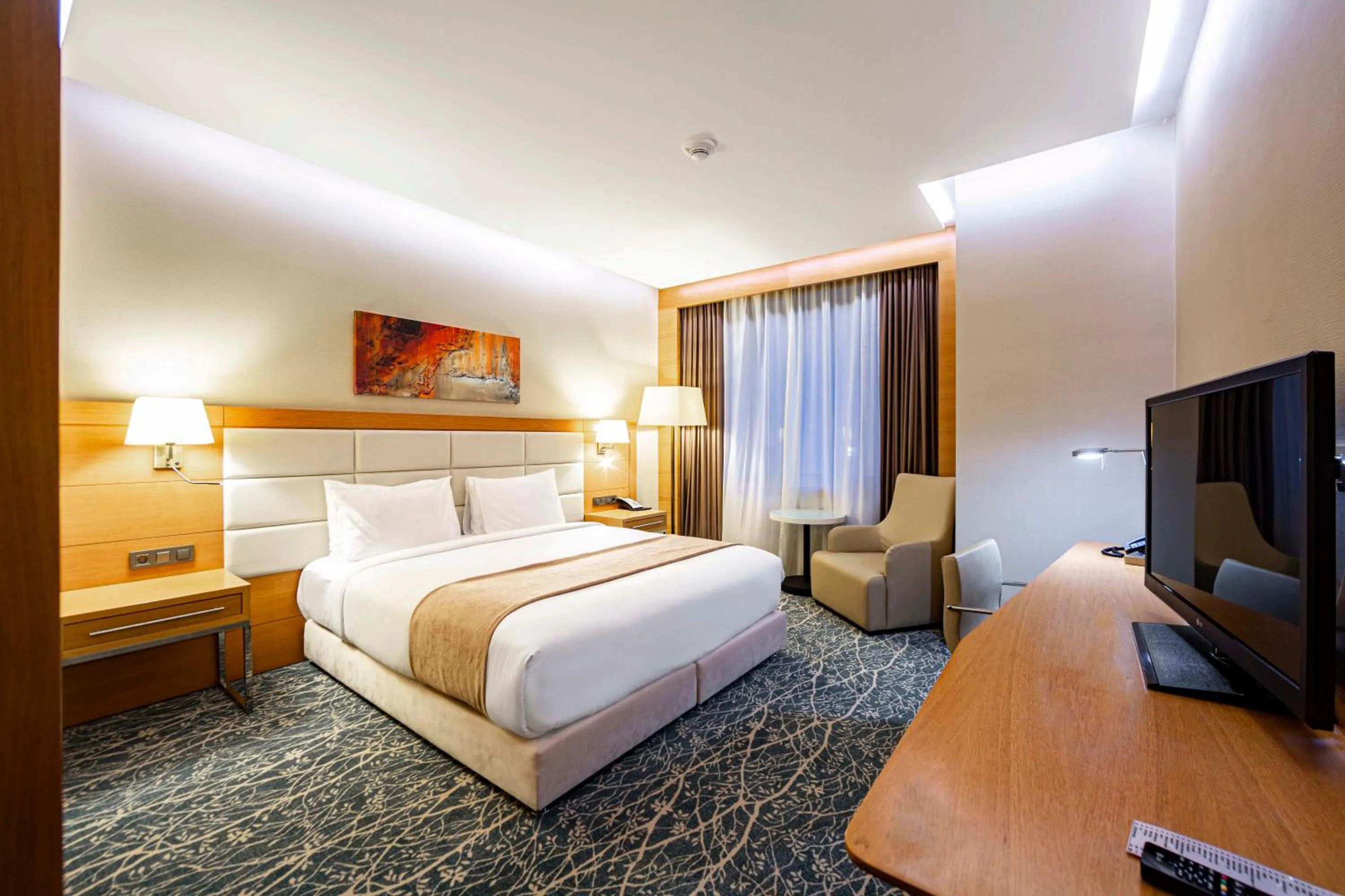 King Room with Side Sea View - Non-Smoking in Holiday Inn Baku by IHG