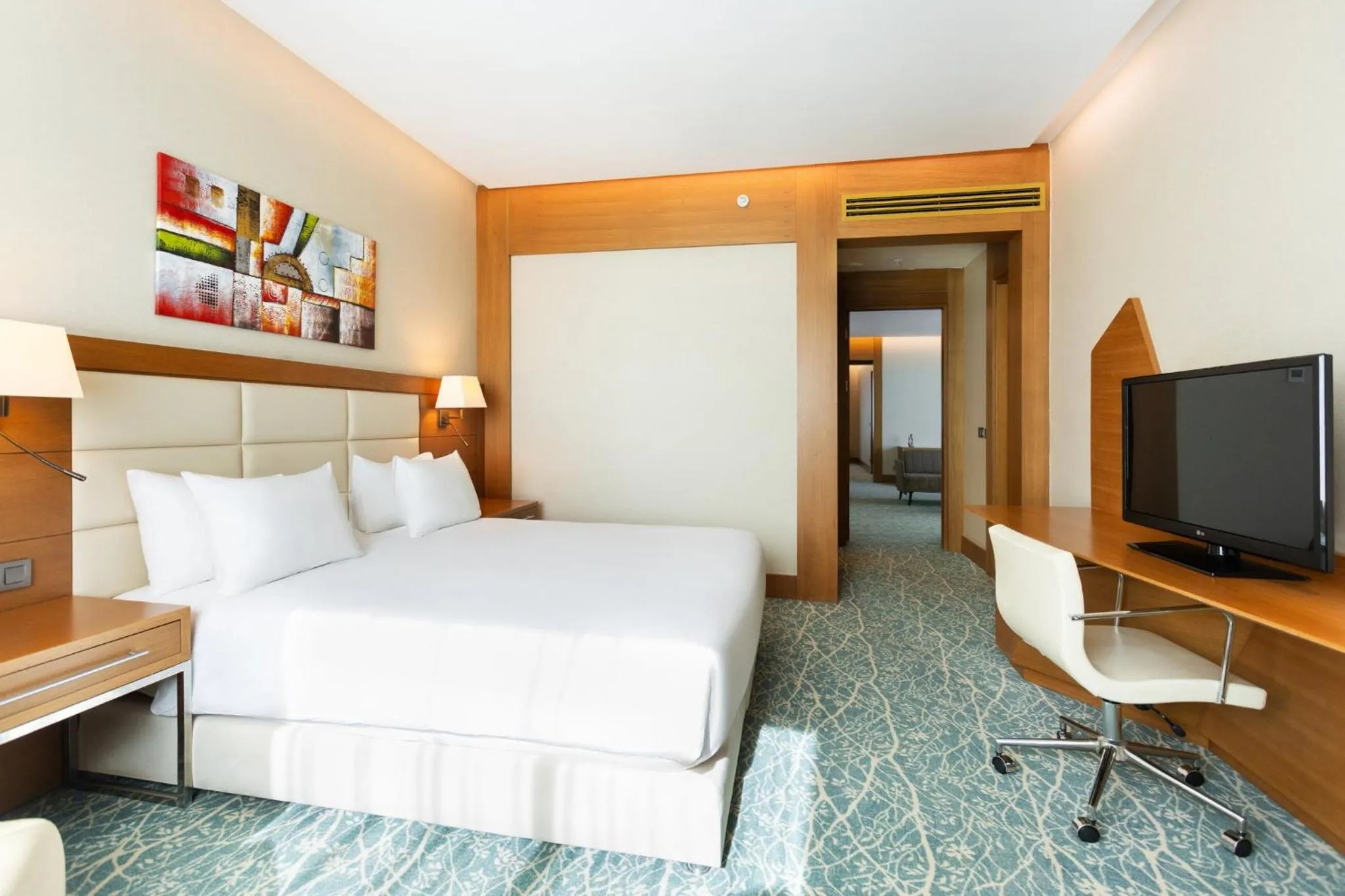 Bedroom, Bed in Holiday Inn Baku by IHG