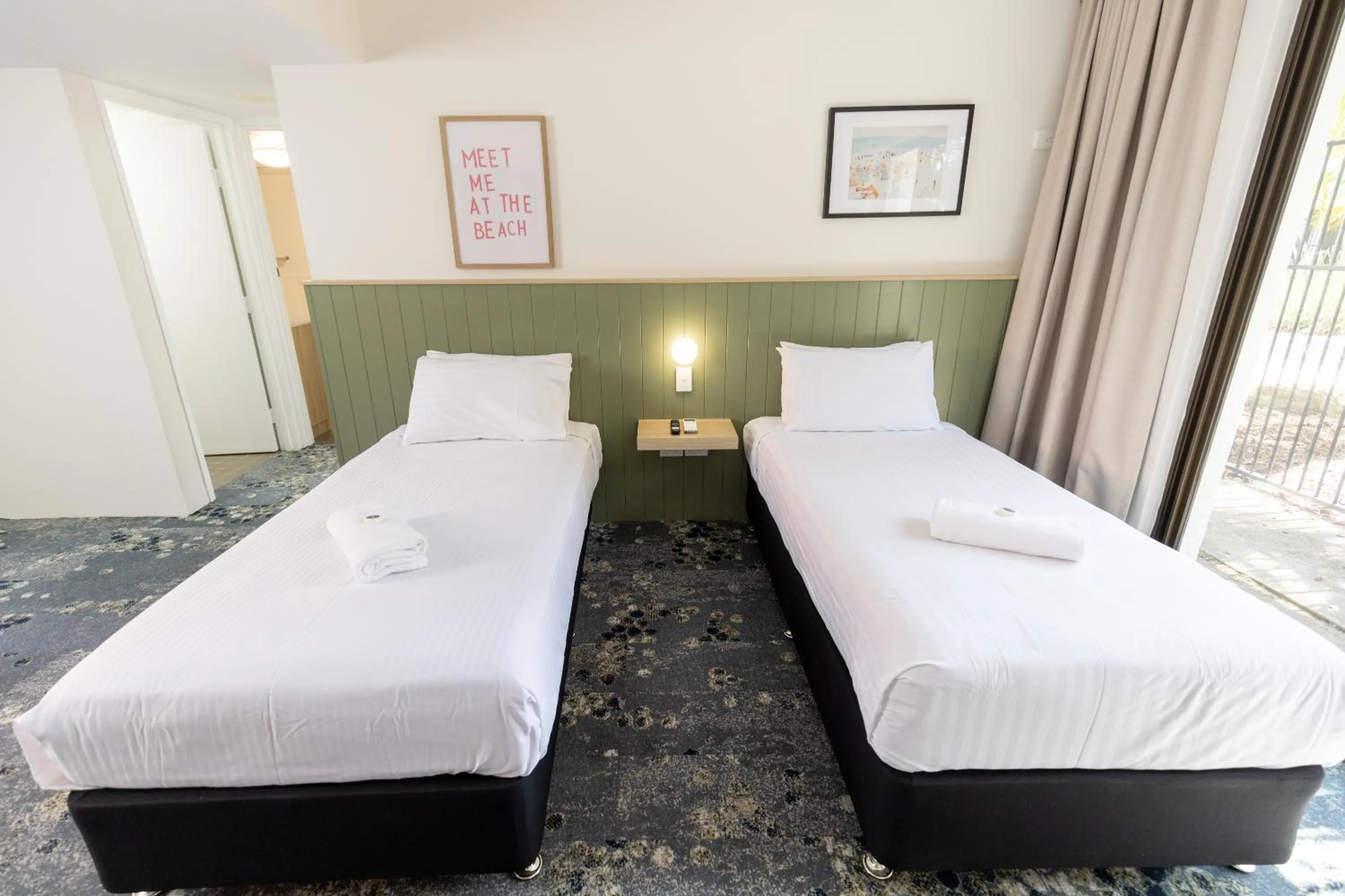 Bed in Currimundi Hotel