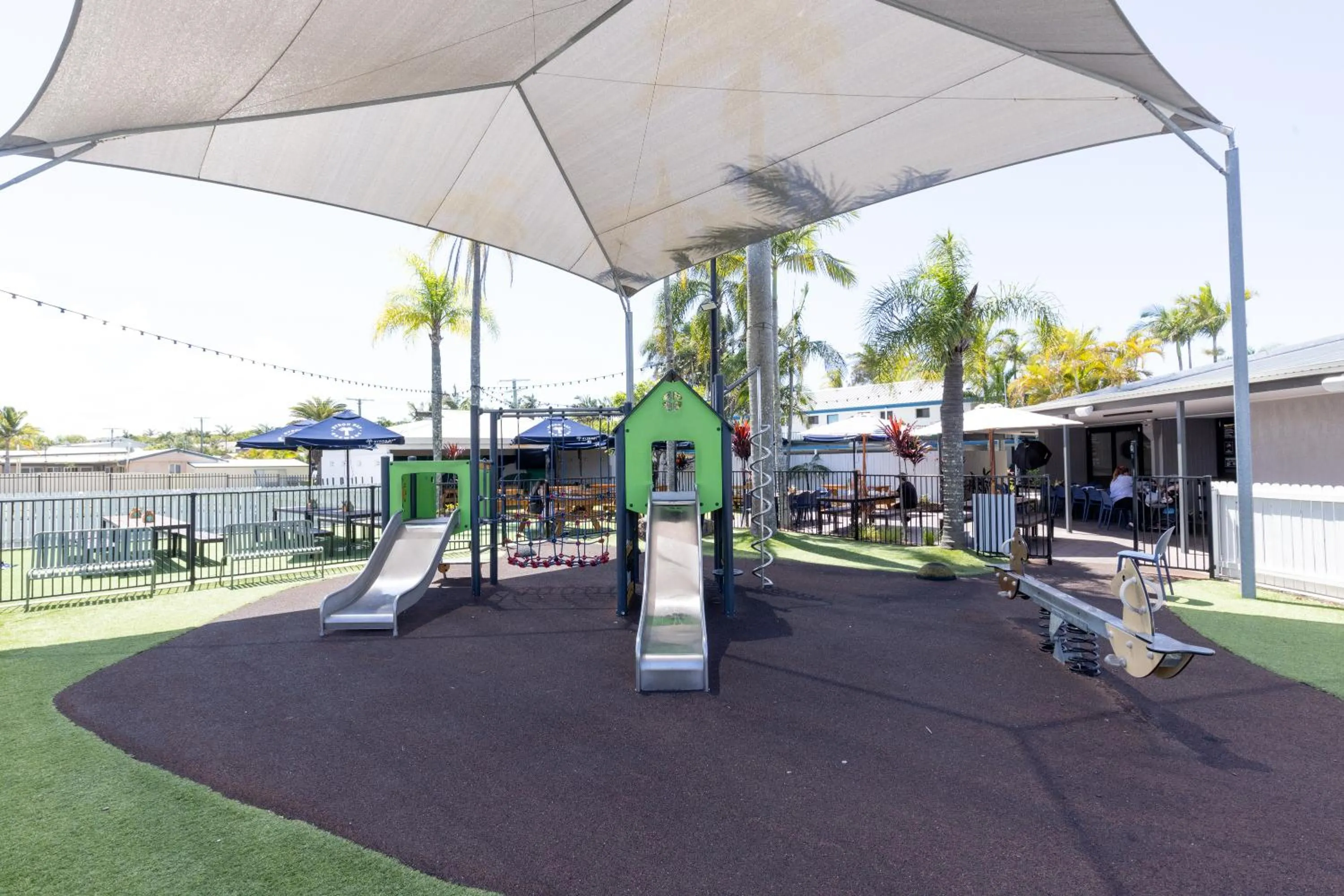Children play ground in Currimundi Hotel