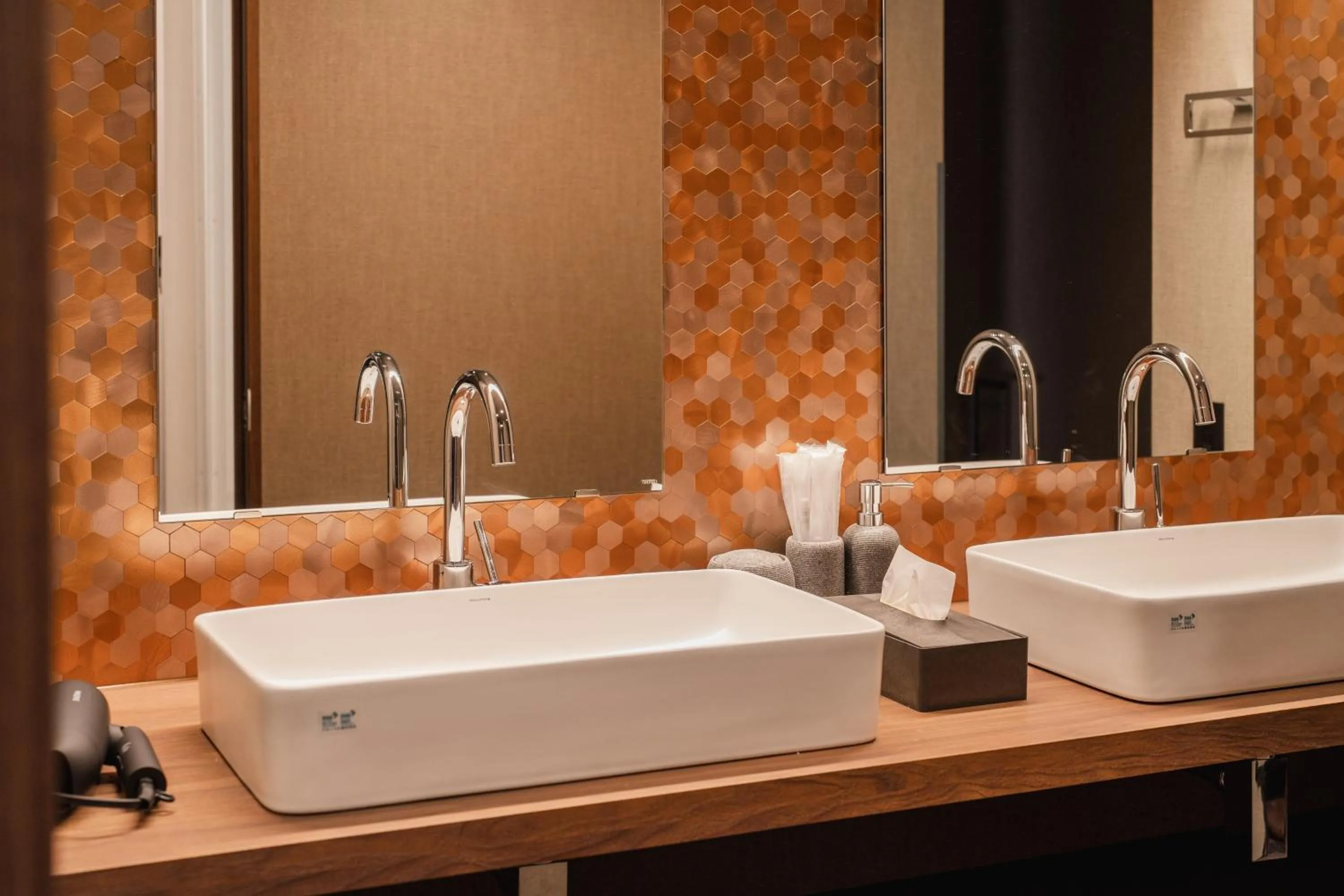 Bathroom in The LOFT INN HAKATA