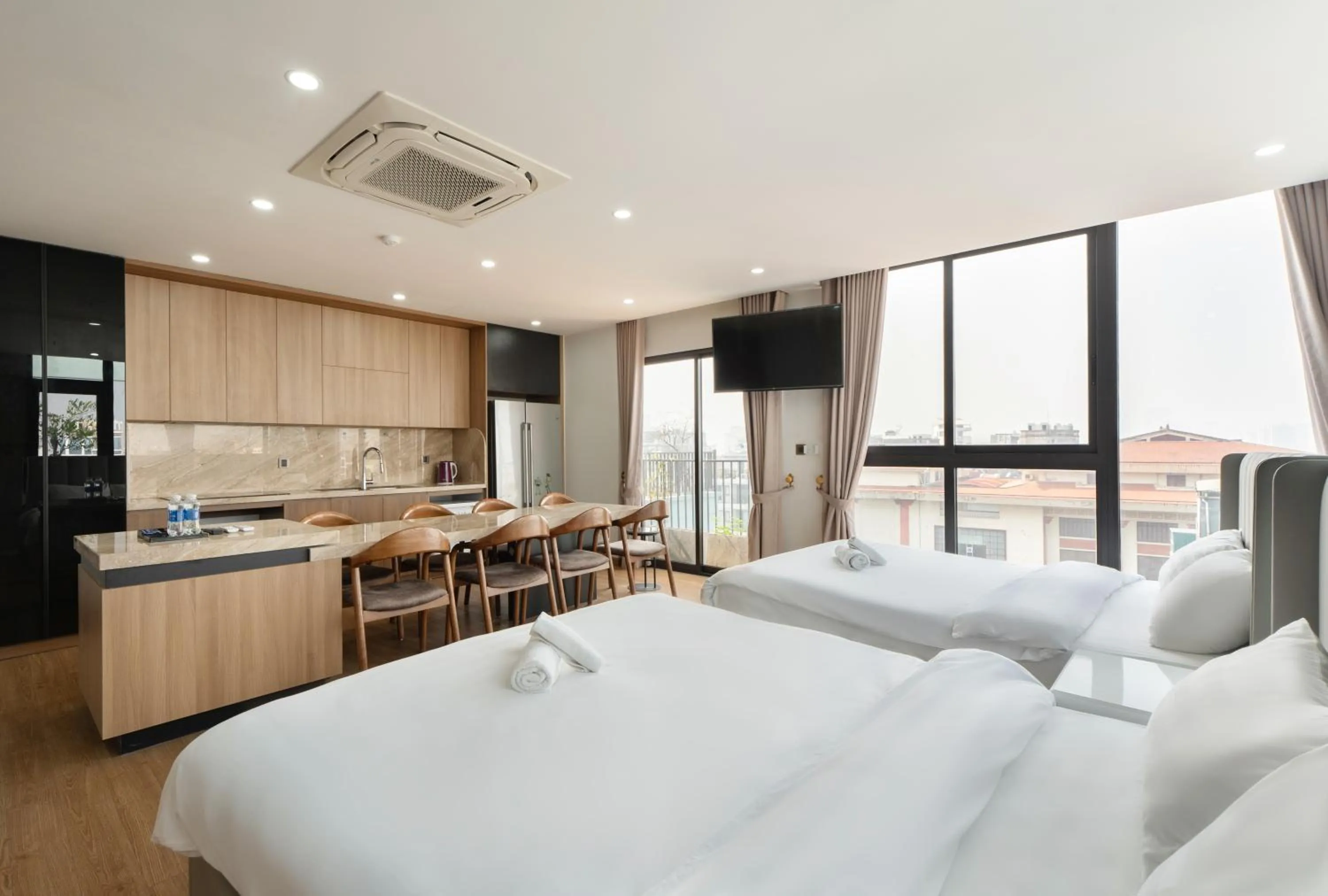 Bed in MOONLIT Suites Hotel by Luxe Paradise