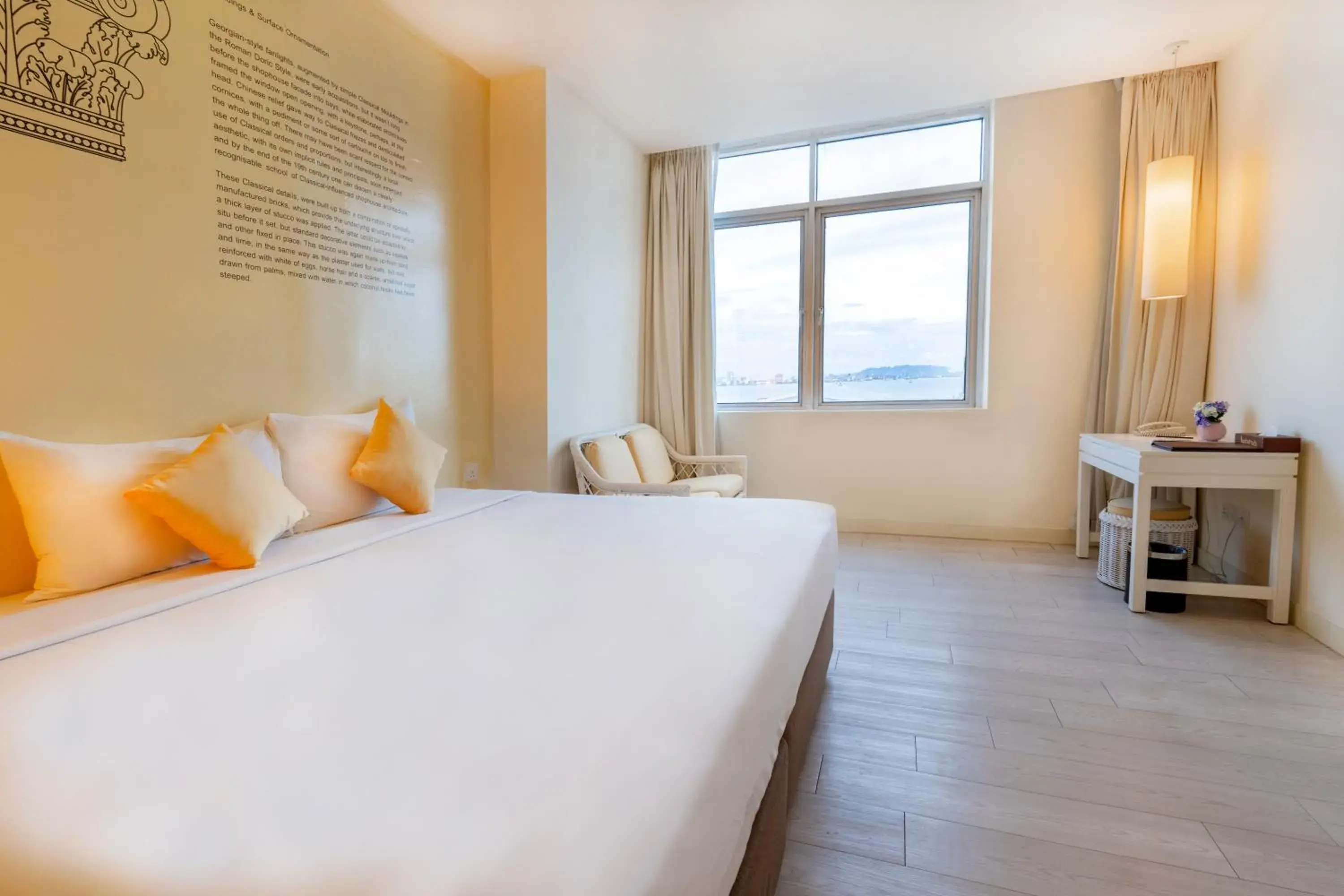 Grand Hollywood King Room in Hotel 19, Penang Grand Hollywood King Room in Hotel 19, Penang