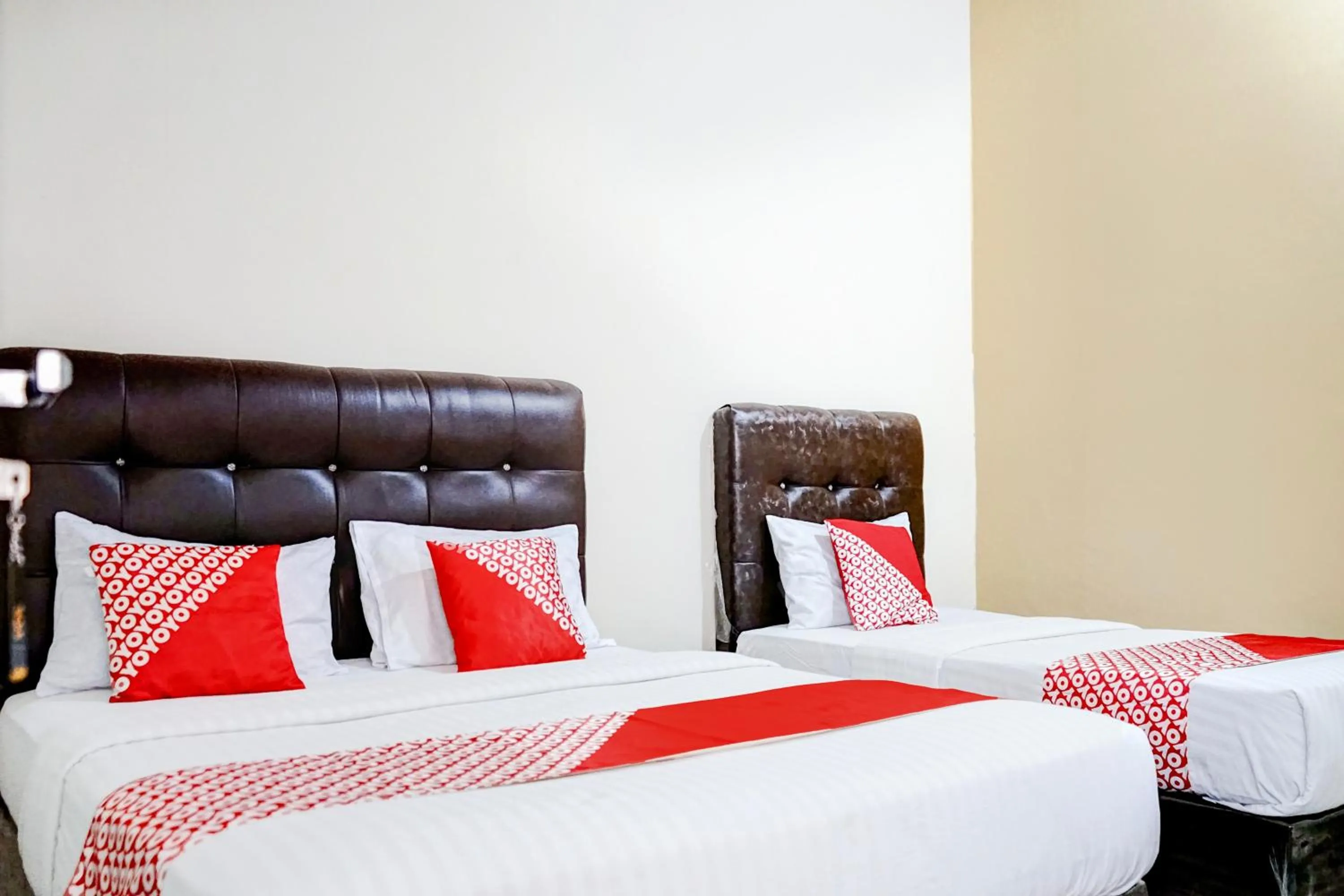 Bedroom, Bed in Hotel O Mantari Guesthouse