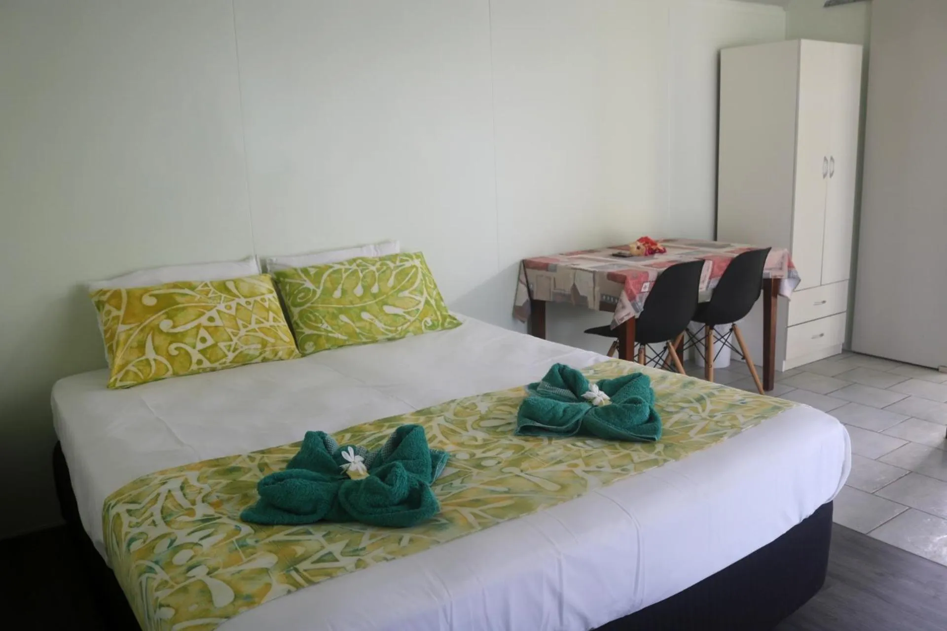 Bed in Ranginuis Retreat