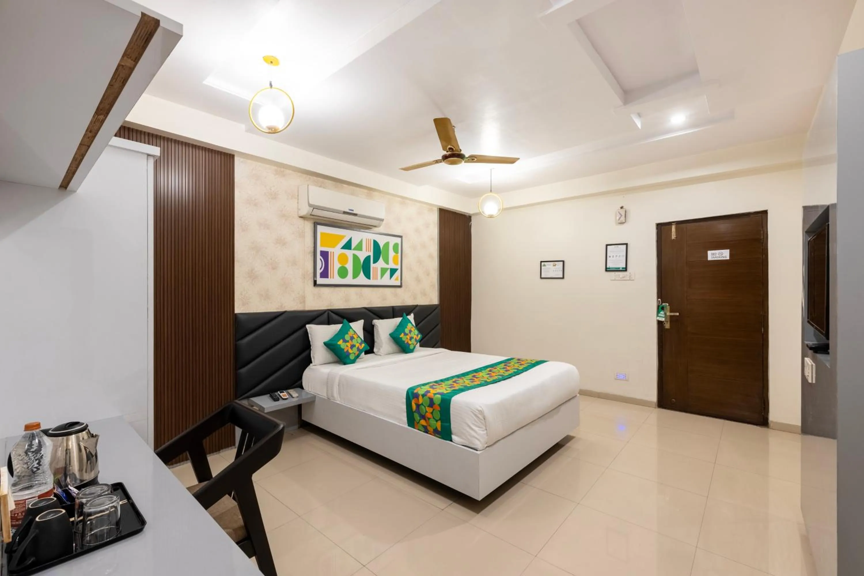 Bedroom, Bed in Treebo AR Grand, Gajuwaka