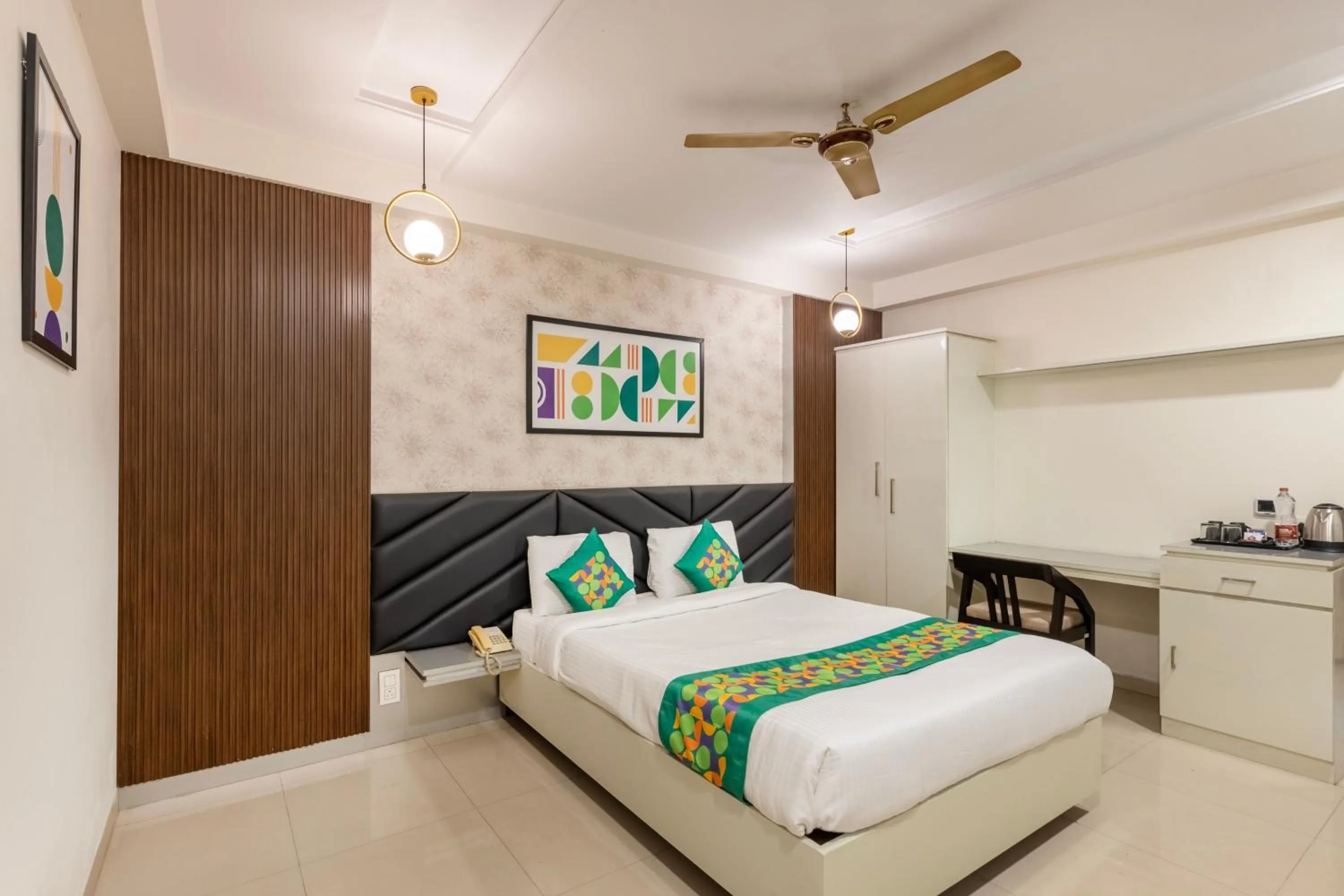 Bedroom, Bed in Treebo AR Grand, Gajuwaka