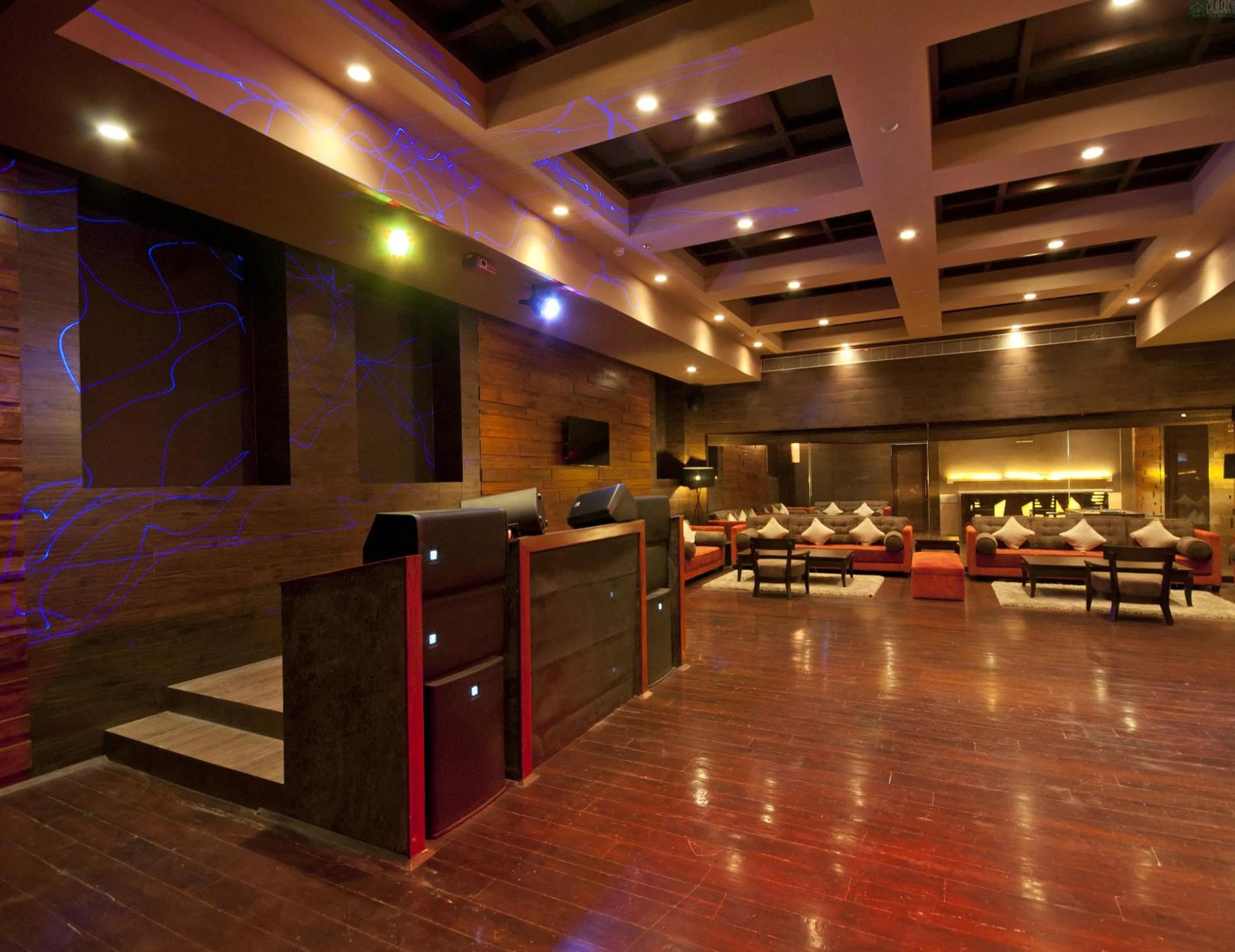 Nightclub / DJ in Vedic Village Spa Resort Kolkata