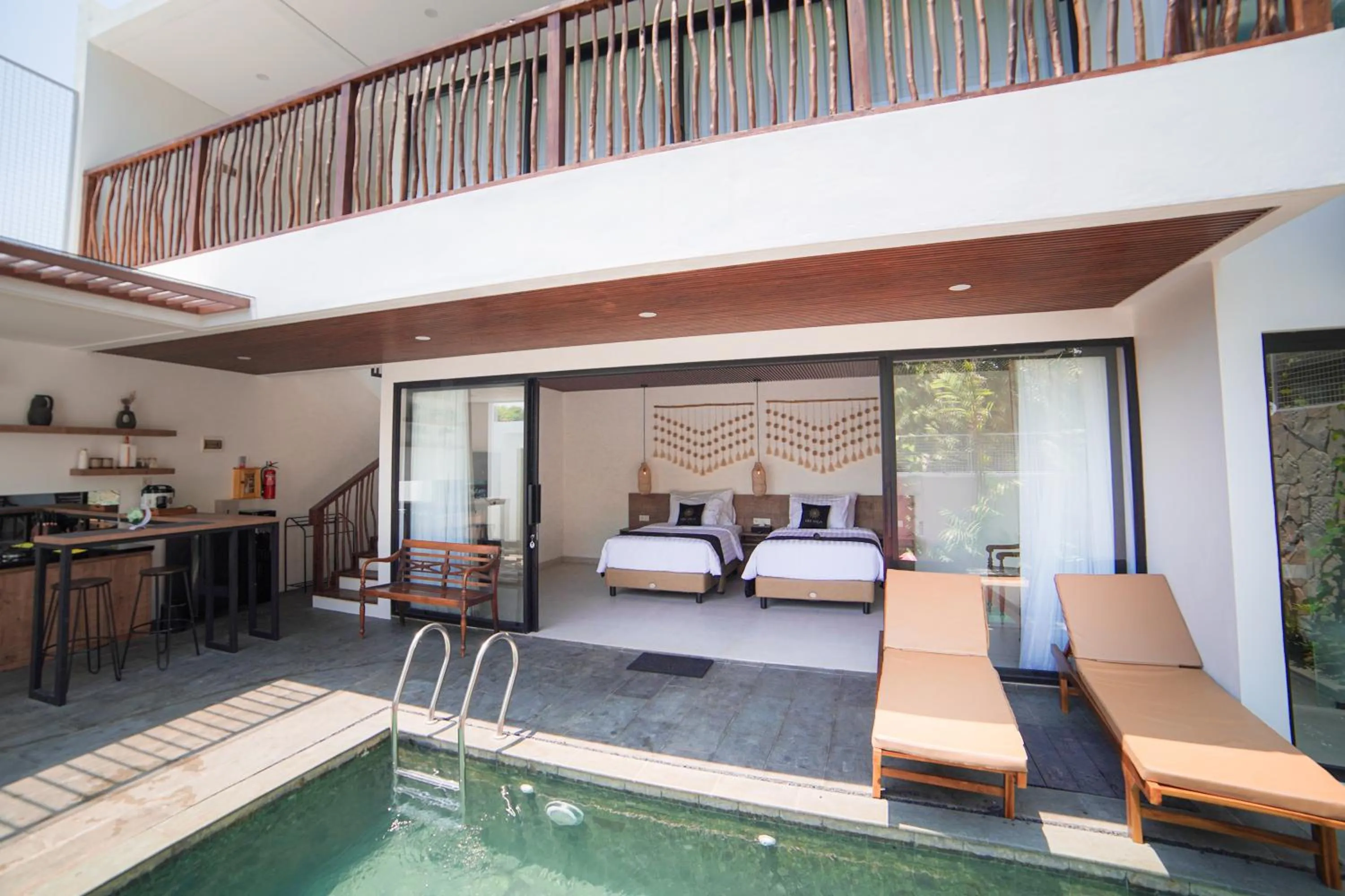 Photo of the whole room, Bed in Ubu Villa Amarta in Yogyakarta