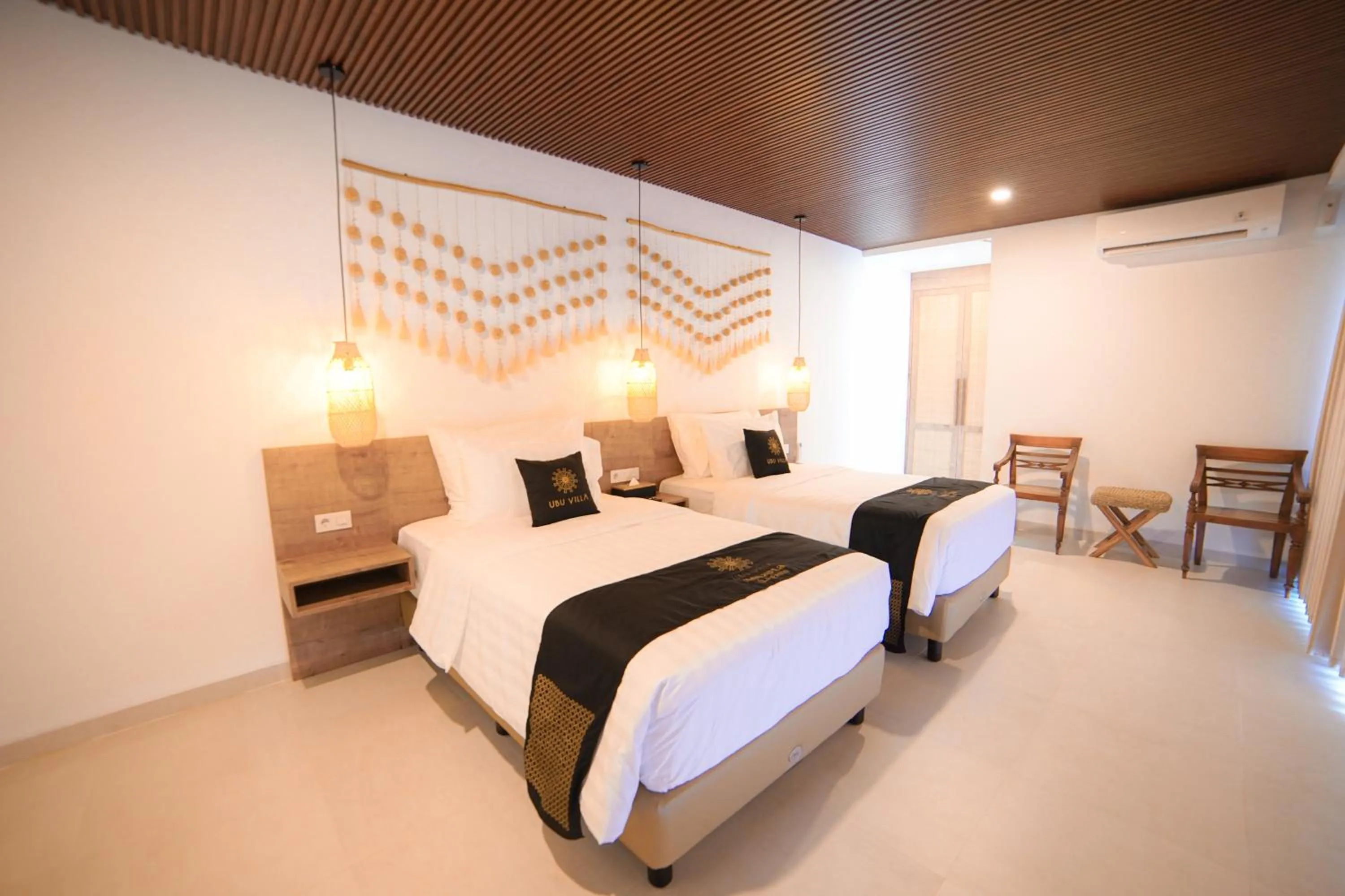 Bed in Ubu Villa Amarta in Yogyakarta